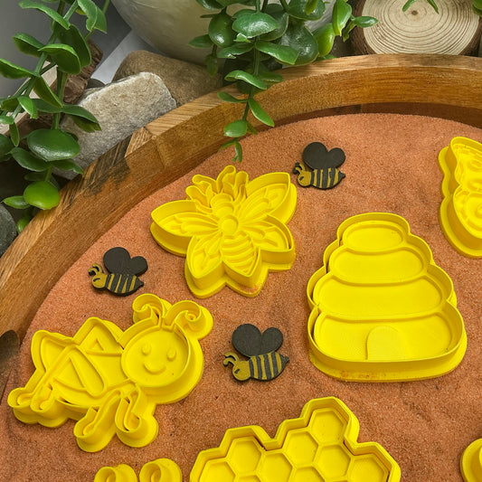 3D-printed spring garden insects play dough cookie cutter mega set - 11 piece with bee, hives, honeycomb, butterfly, wasp, ant, snail and grasshopper - view 2 of 10