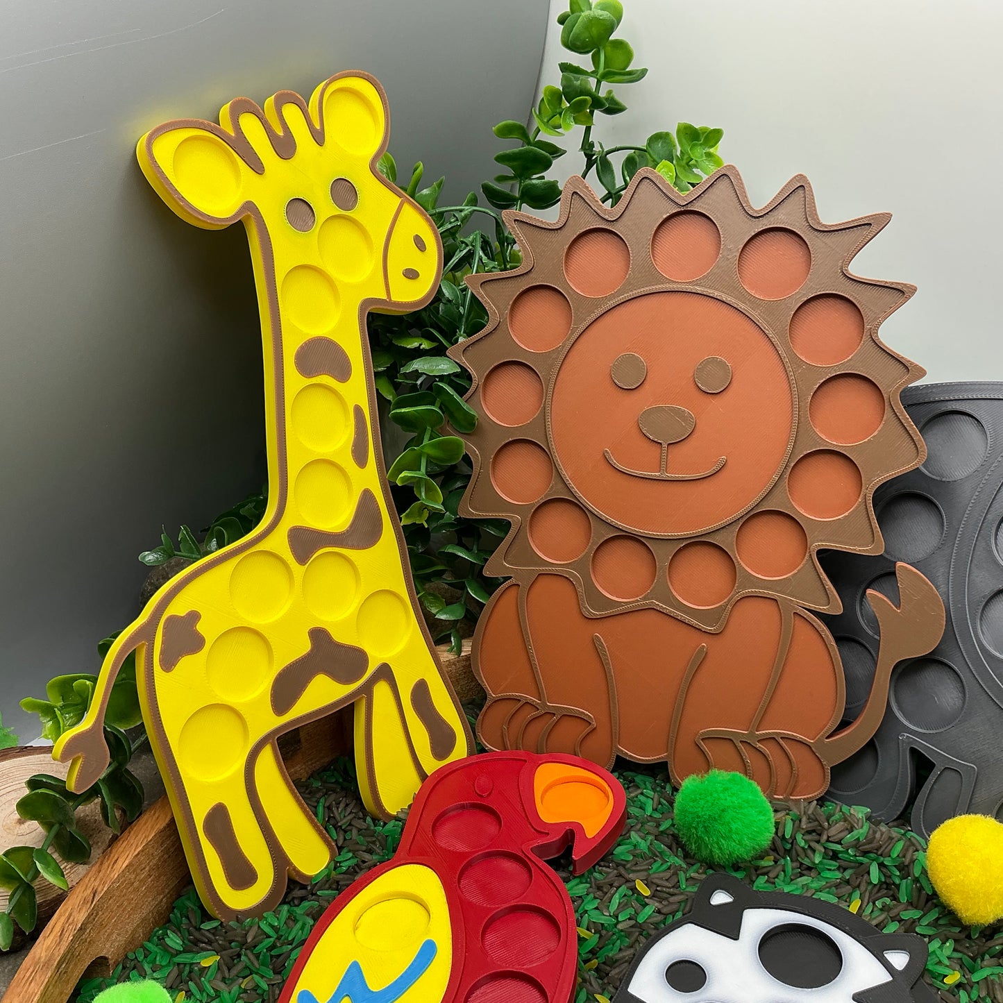 3D-printed animal shape board sensory set, 5 pieces - parrot, zebra, elephant, lion and giraffe for pom-pom play - view 18 of 21