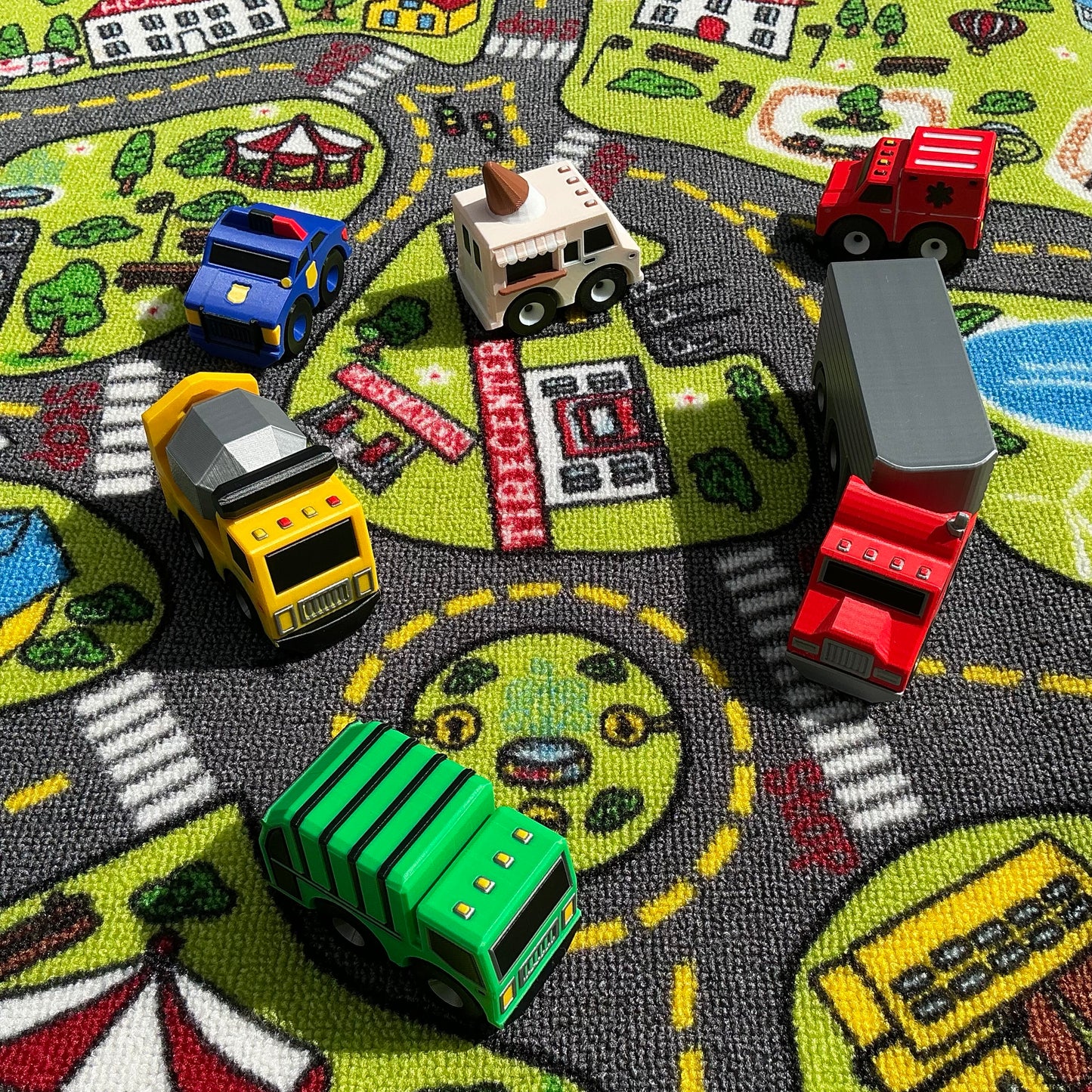 10 piece set Transportation vehicle set multi coloured 3D Printed Vehicle’s Fire Engine, School bus,Police Car
