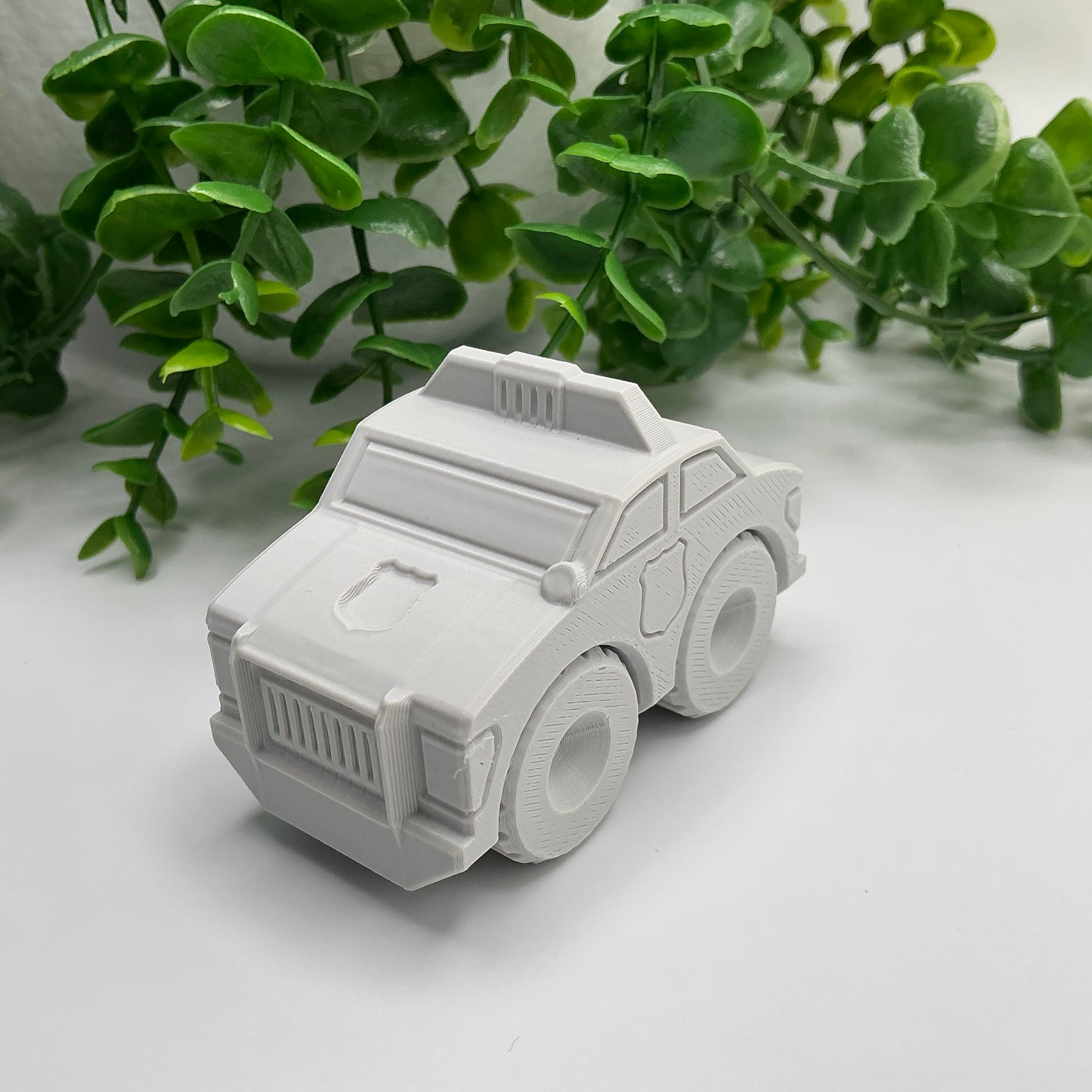 Police Car Patrol Vehicle Emergency Squad Car Durable City Rescue Vehicle - scale reference
