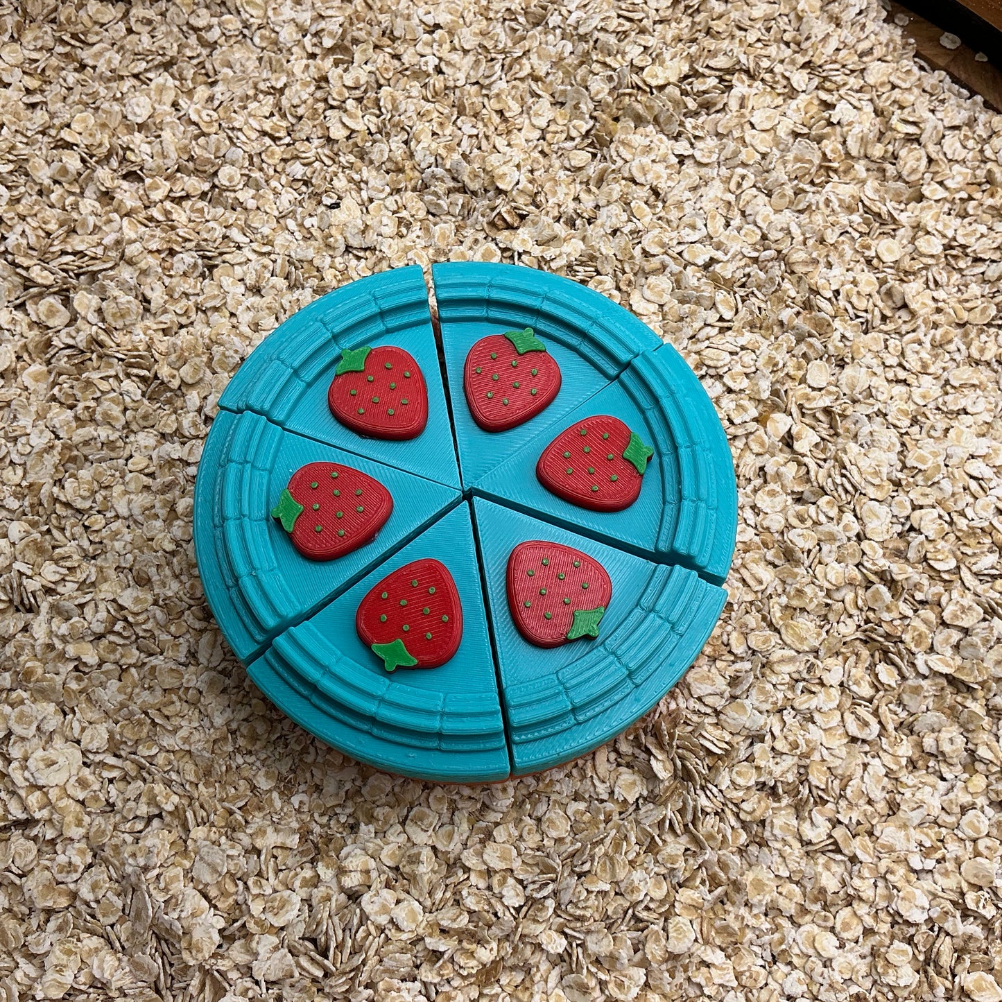 6 wedge slices cake role play pretend food play small cake