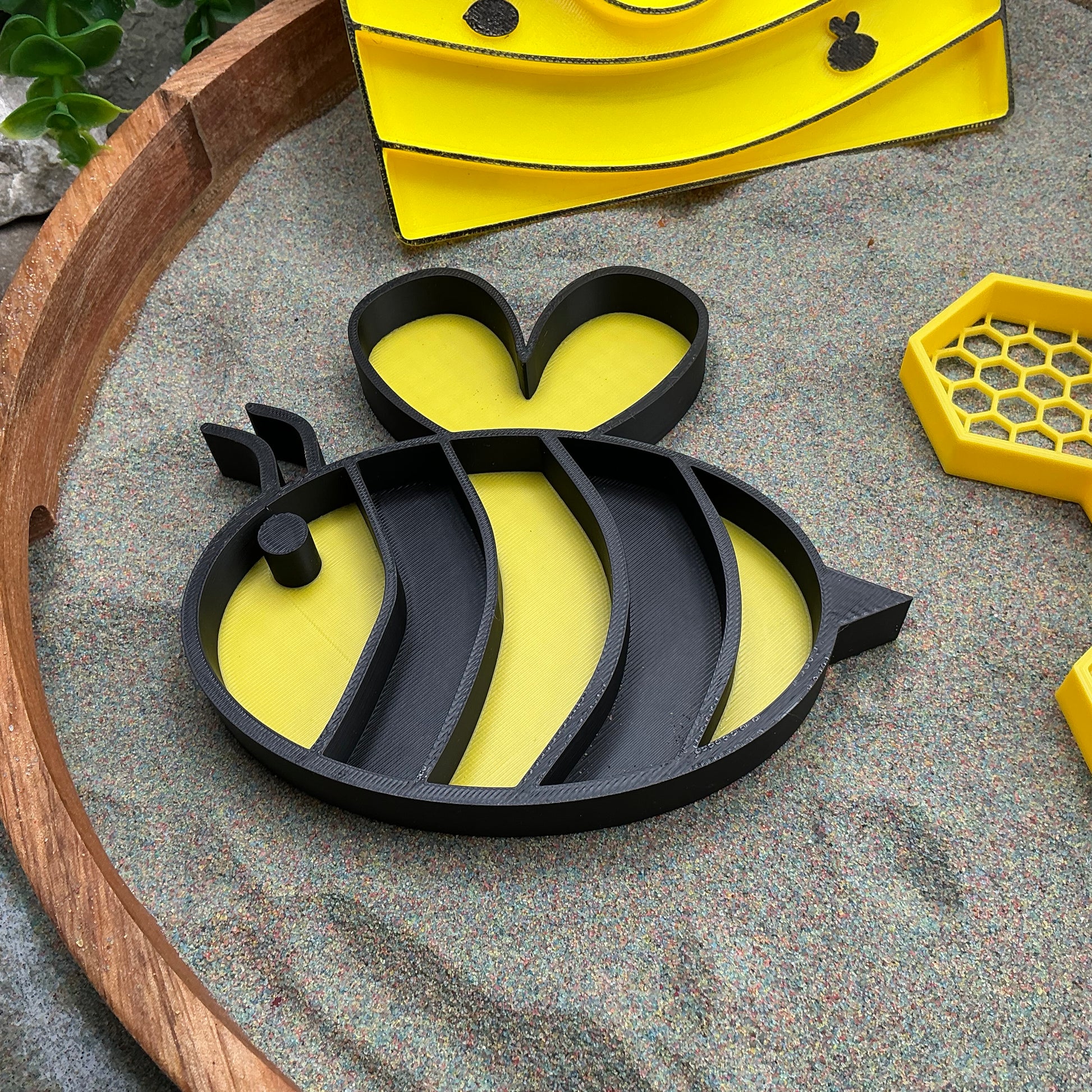 3D-printed bee theme sensory filling tray, 3-piece set with bee, hive and honeycomb - view 4 of 10