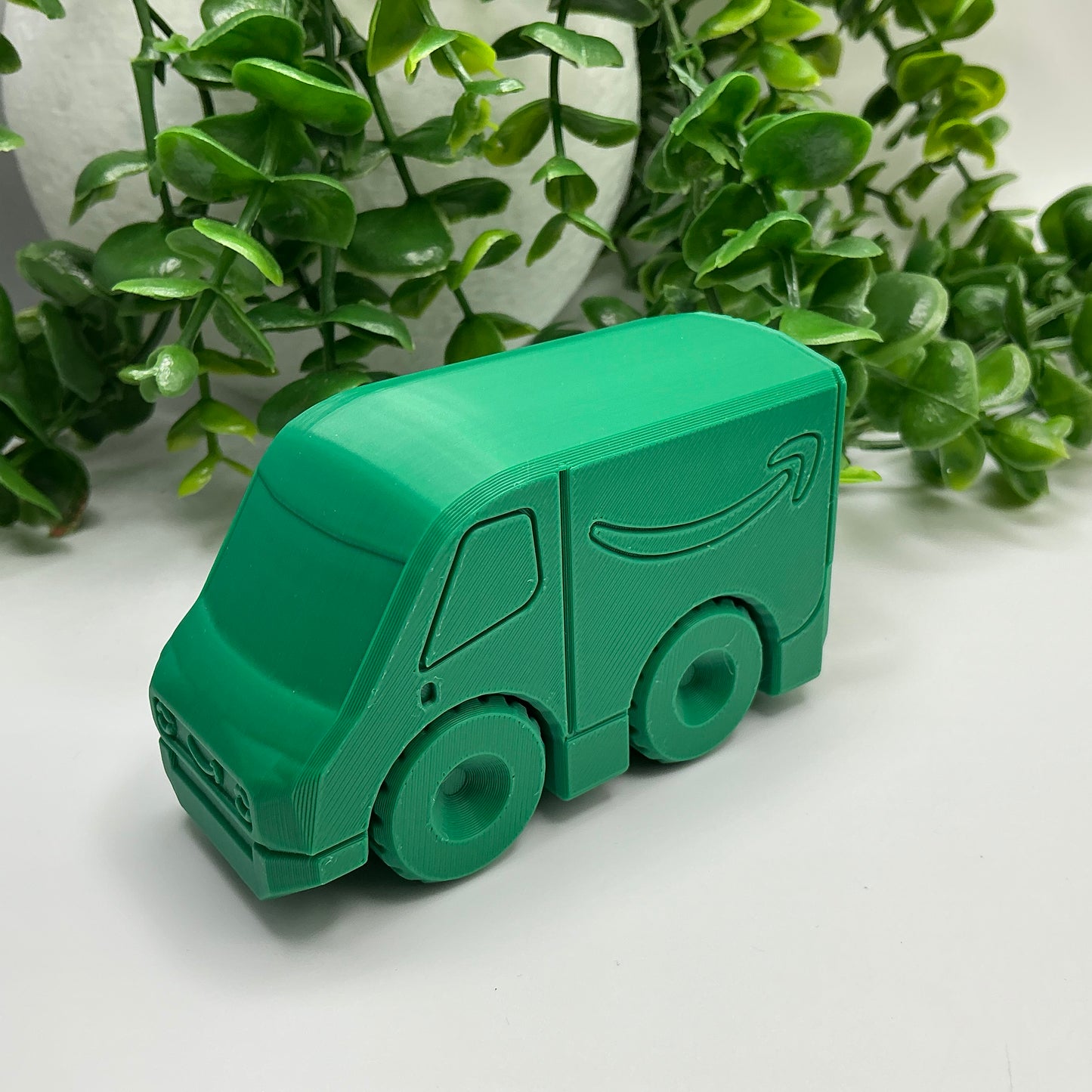 Delivery Van Truck Courier Truck, & Durable - scale reference