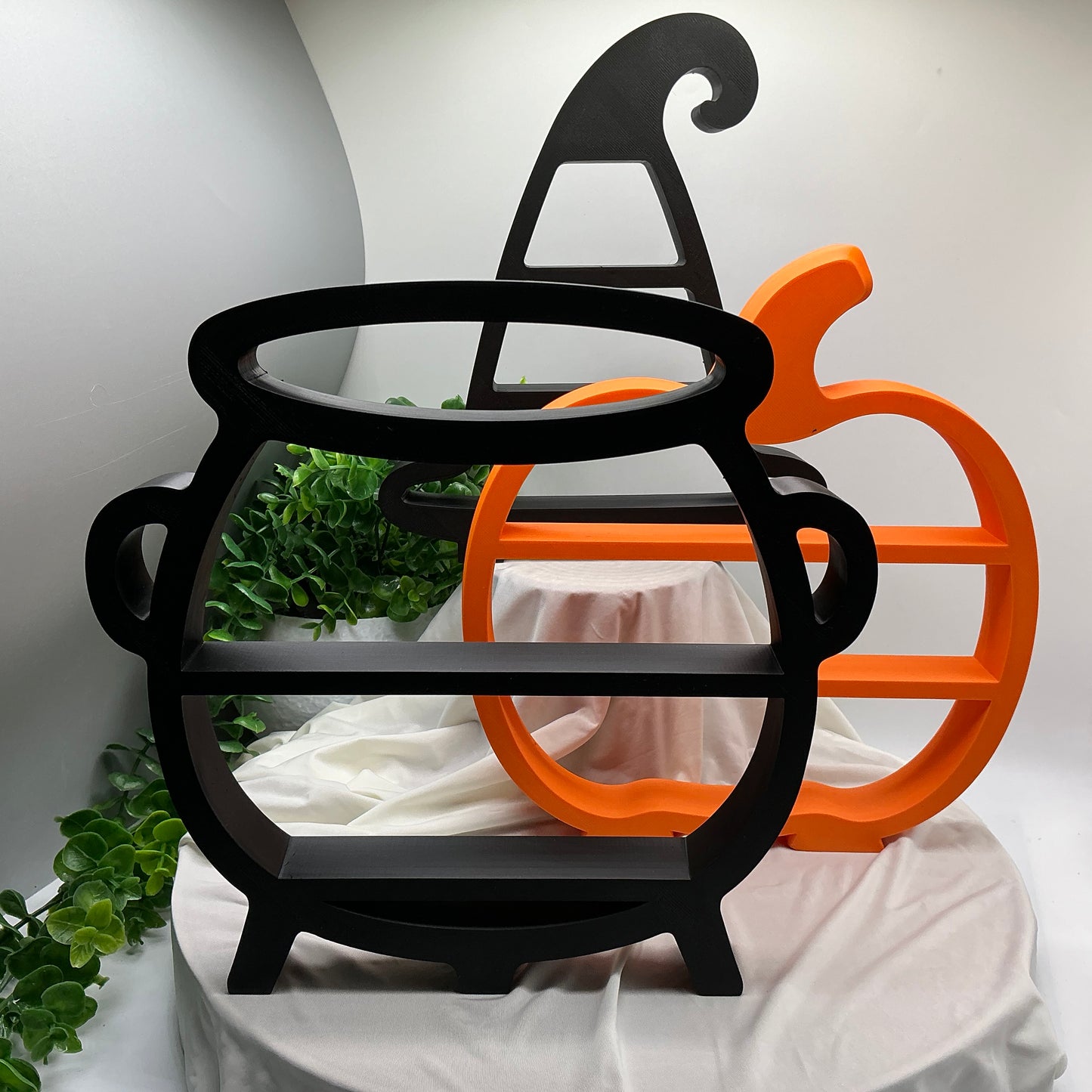 Halloween mini shelves set Cauldron, Pumpkin & Witches Hat