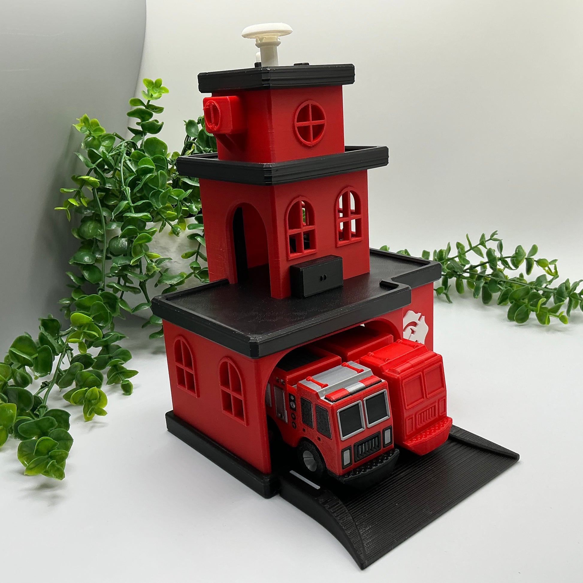 3D printed fire station playset, wooden train track compatible - image 4