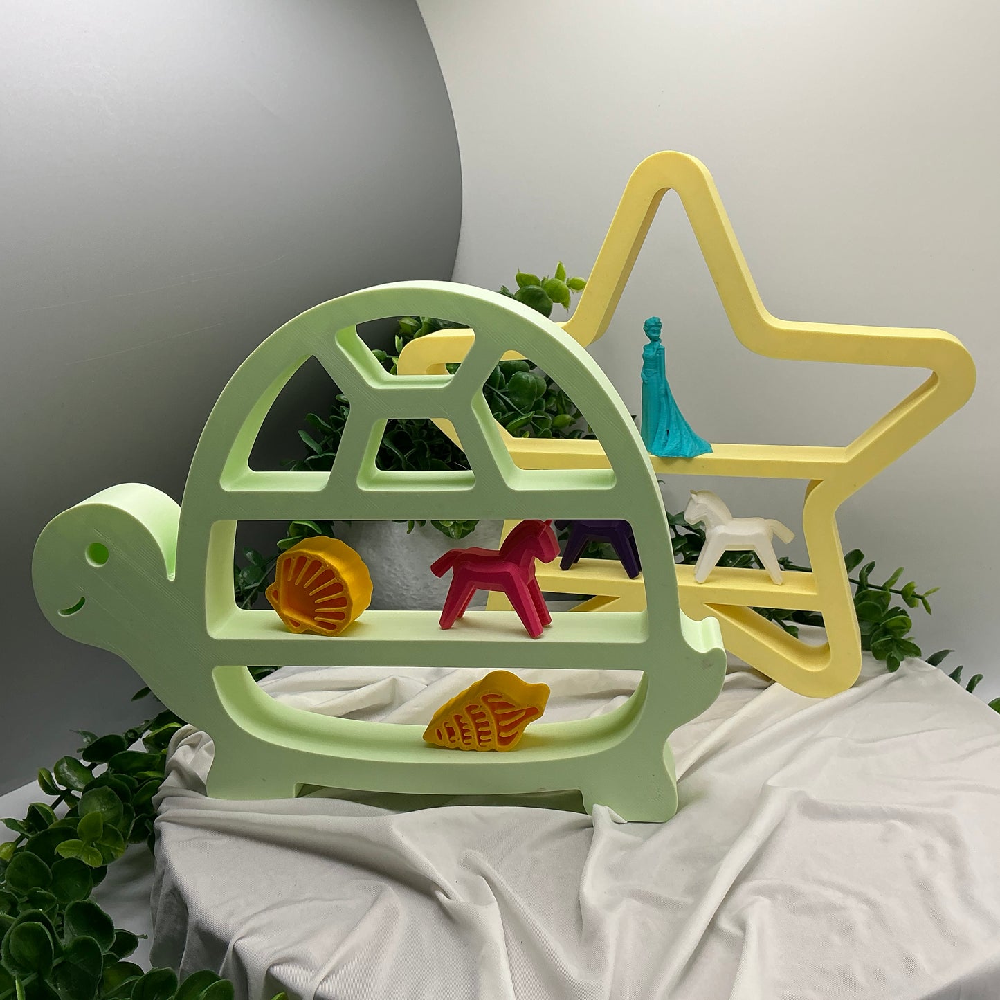 Set of two table top mini shelves star & turtle bedroom decoration