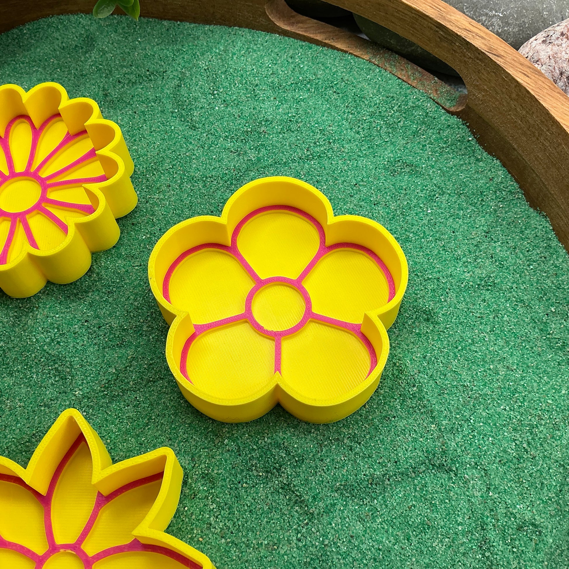 3D-printed flower sensory fill shape set - 4 piece for tuff trays, sandpits and garden play - view 4 of 9