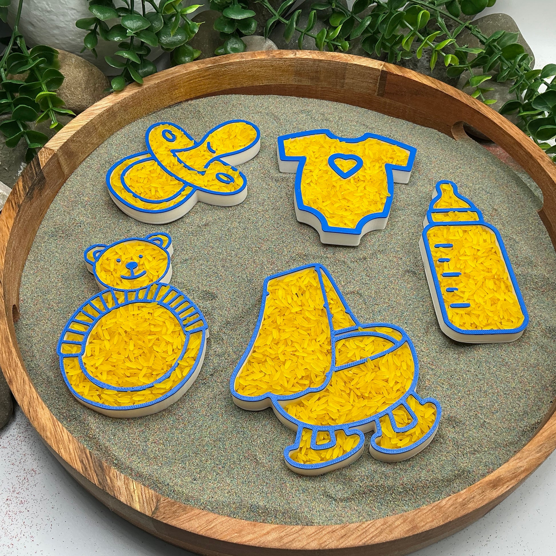 3D-printed baby play sensory filling tray, 5-piece set with dummy, bottle, teddy bear, teething ring and bath - view 6 of 13