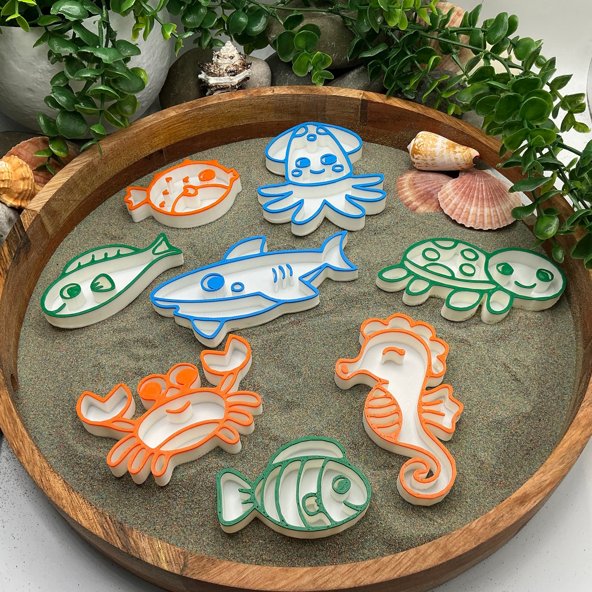 3D-printed underwater sea animals sensory filling tray, 8-piece set for sand and rice tuff trays - view 1 of 10