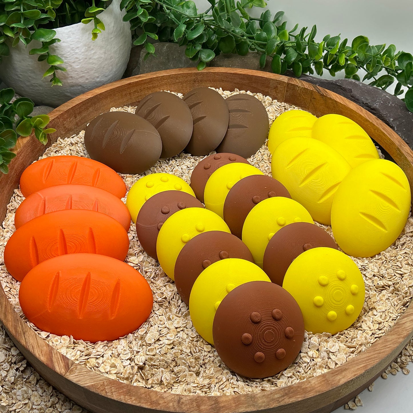 Role play kitchen food 24 piece assortment of bread & cookies