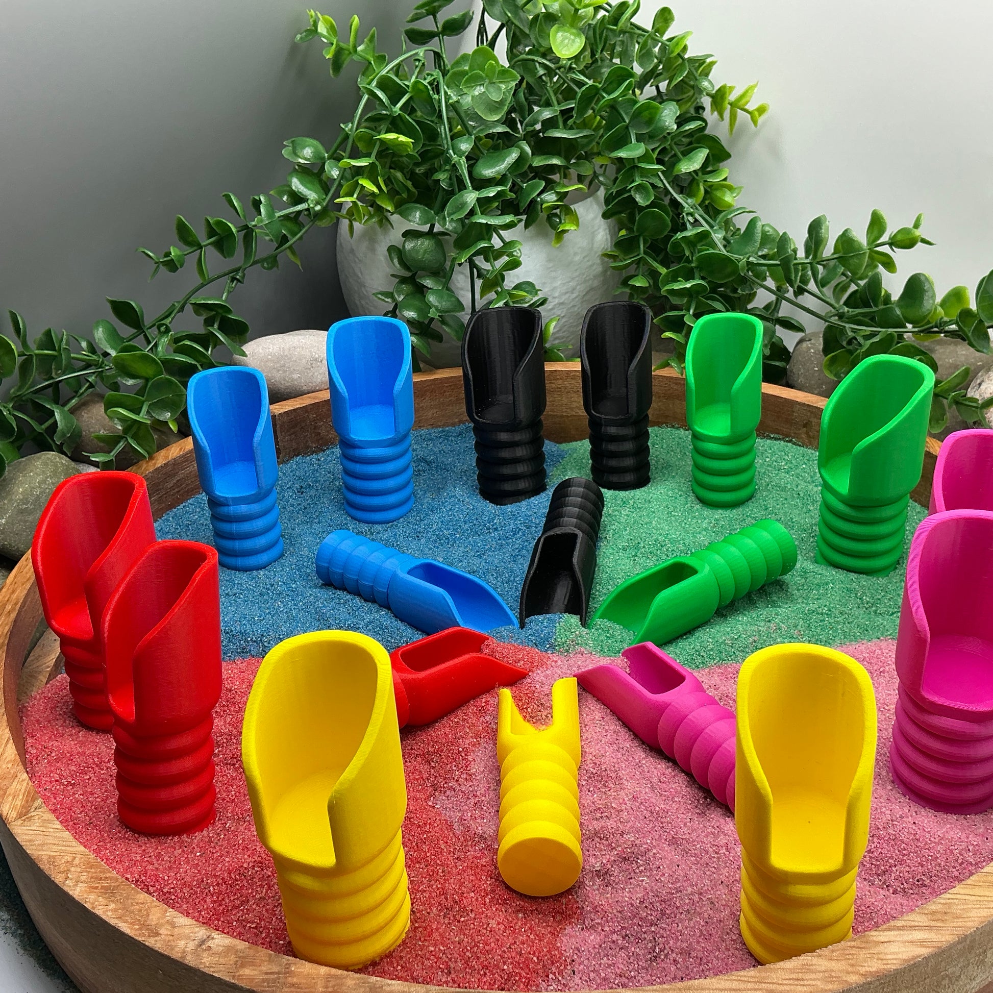 3D-printed children's sand play scoop set - 3 piece with small, medium and large scoops, choose from six colours - view 7 of 8