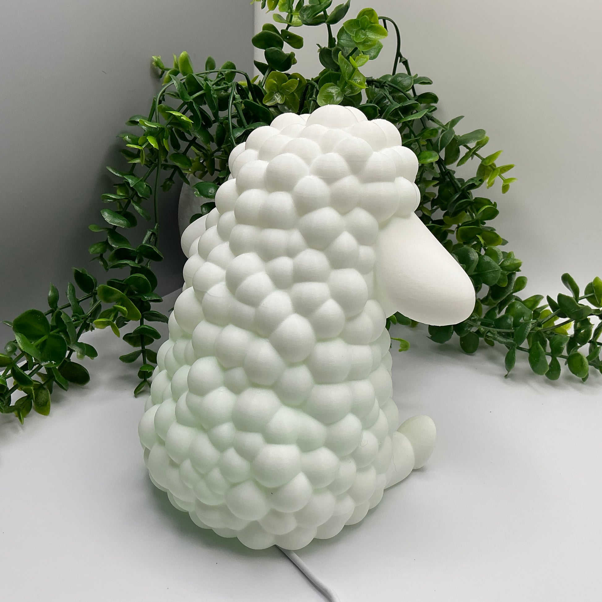 3D Printed Sheep Night Light Cute Lamb Nursery Lamp for Children's Bedroom Whims - Detail Shot