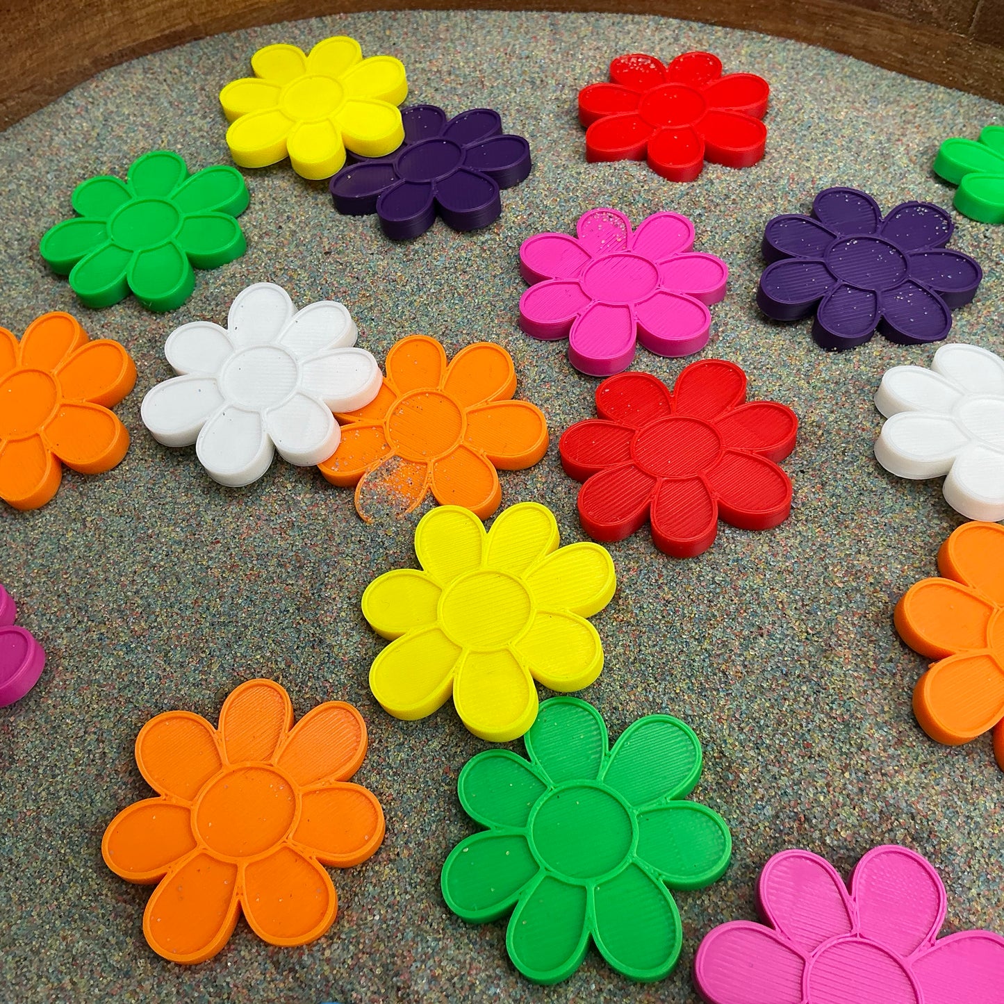 3D-printed small flower counters, 40-piece set in 8 colours for sorting and counting - view 3 of 4