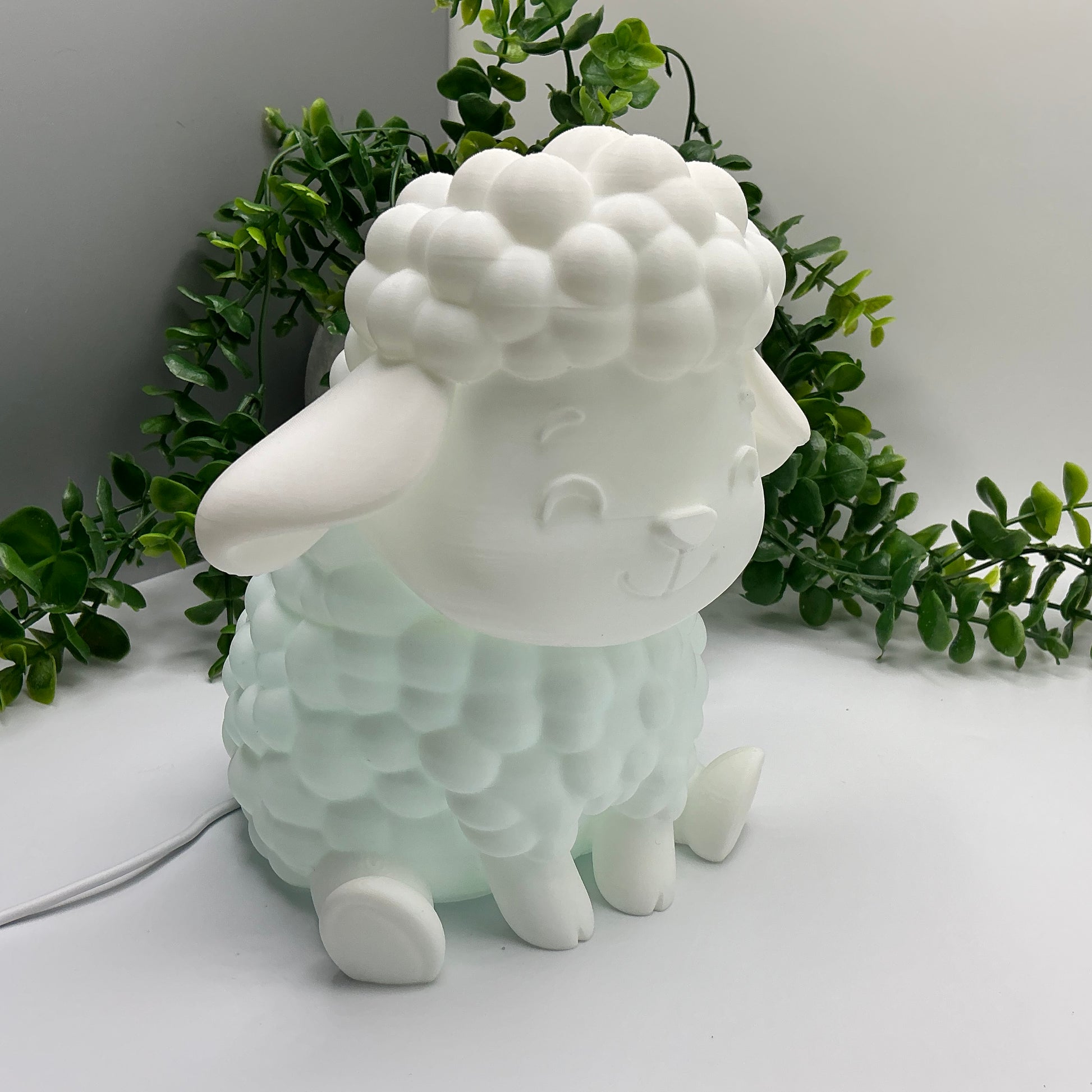 3D Printed Sheep Night Light Cute Lamb Nursery Lamp for Children's Bedroom Whims - Close Up