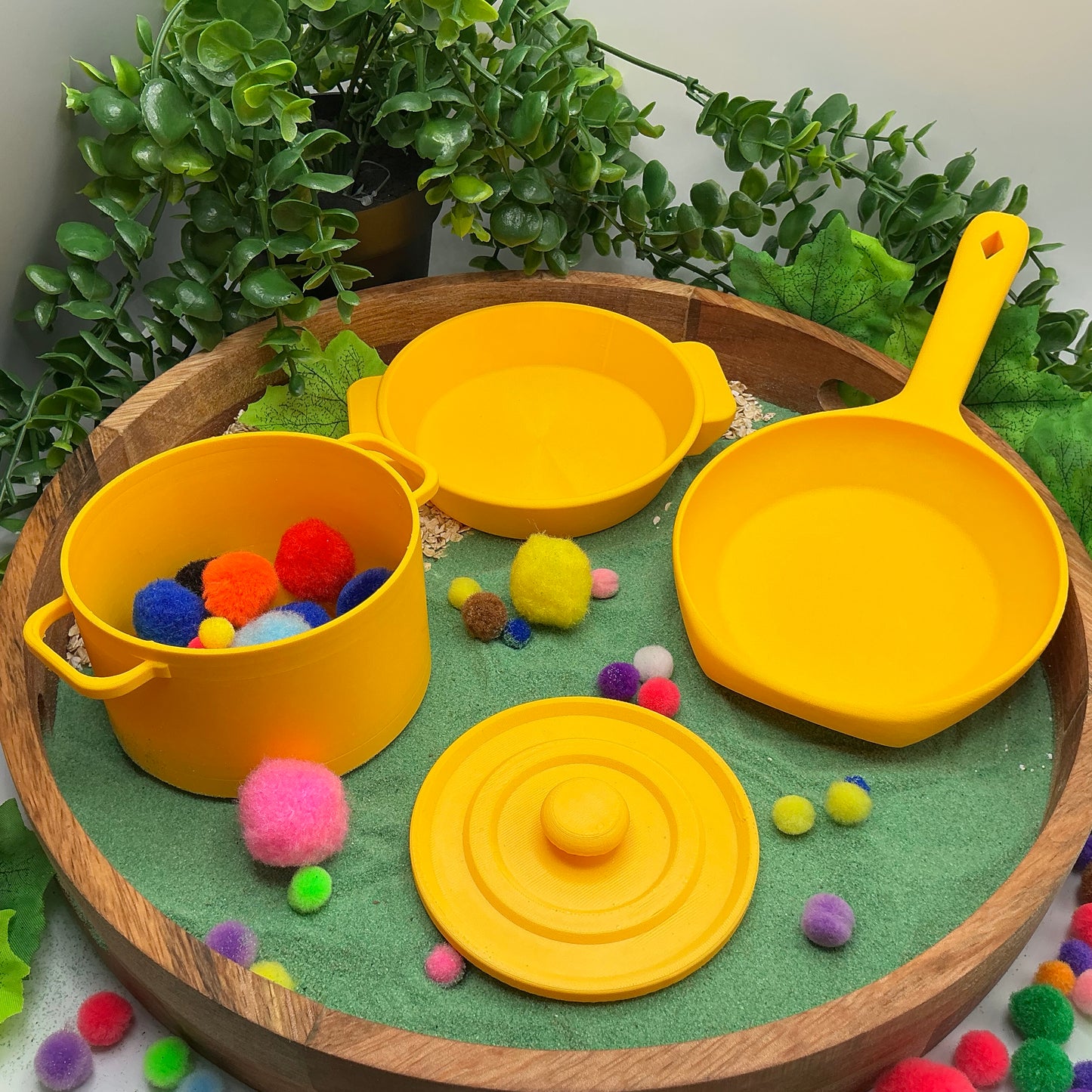 Kitchen Pot & Pan Set (3 Piece) - in use