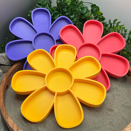 Large 3D-printed flower sensory filling tray with petal-compartment design for sand and rice tuff trays - view 1 of 6