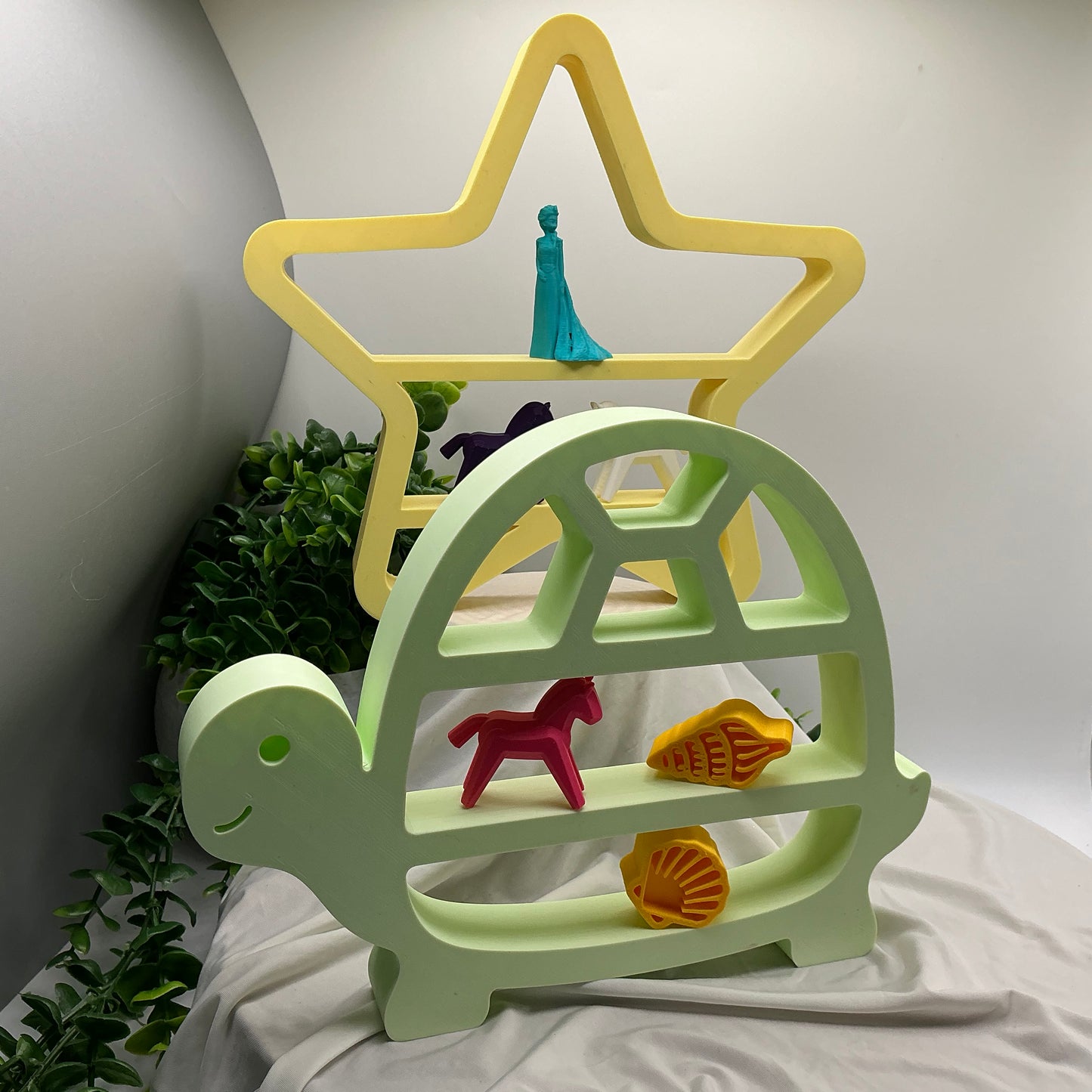 Set of two table top mini shelves star & turtle bedroom decoration