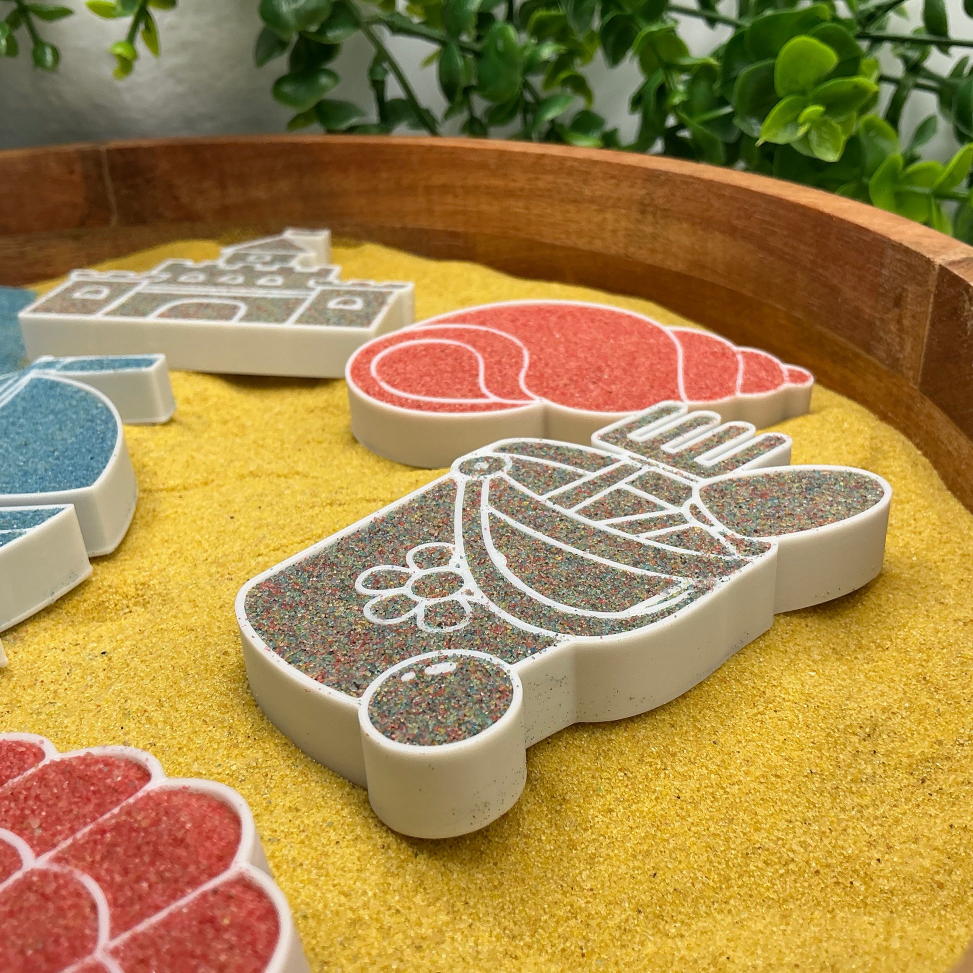 3D-printed beach holiday sensory filling tray, 8-piece set with sun, sandcastle, boat, duck, shells, ball, bucket and spade - view 4 of 12