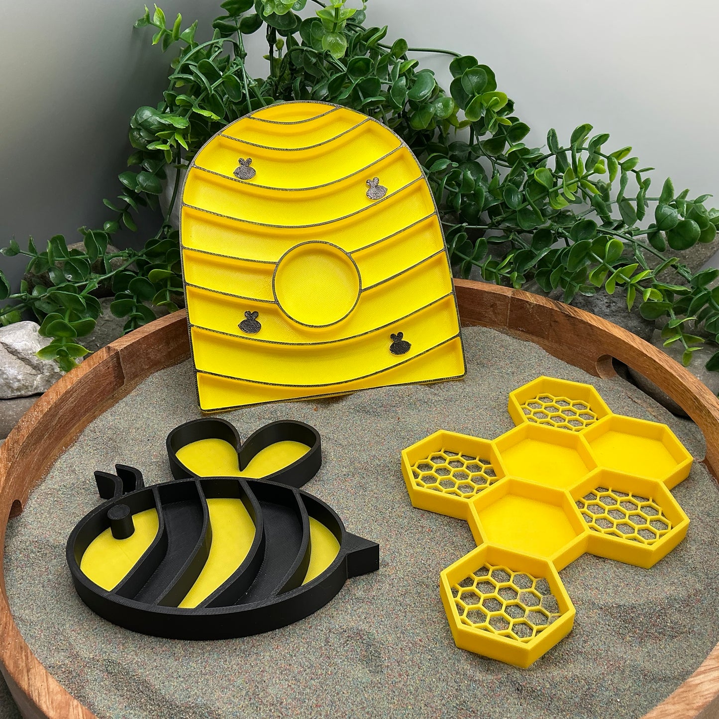 3D-printed bee theme sensory filling tray, 3-piece set with bee, hive and honeycomb - view 10 of 10