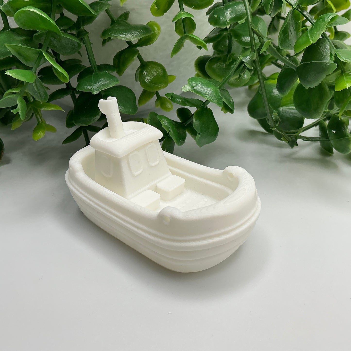 Boat Floating Bath Toy Tuff Tray Accessory Sensory Water Play - close-up detail