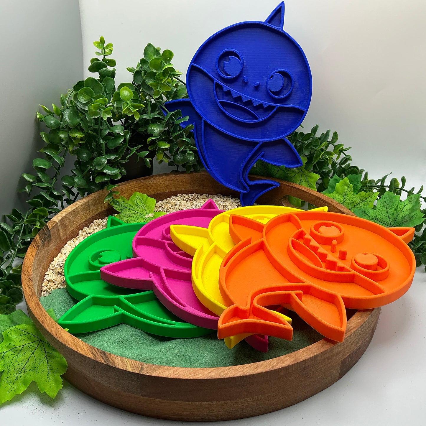 5-Piece Set Shark Tray's Baby Shark Family Large Sensory Filling Trays Montessor - Main Product Image