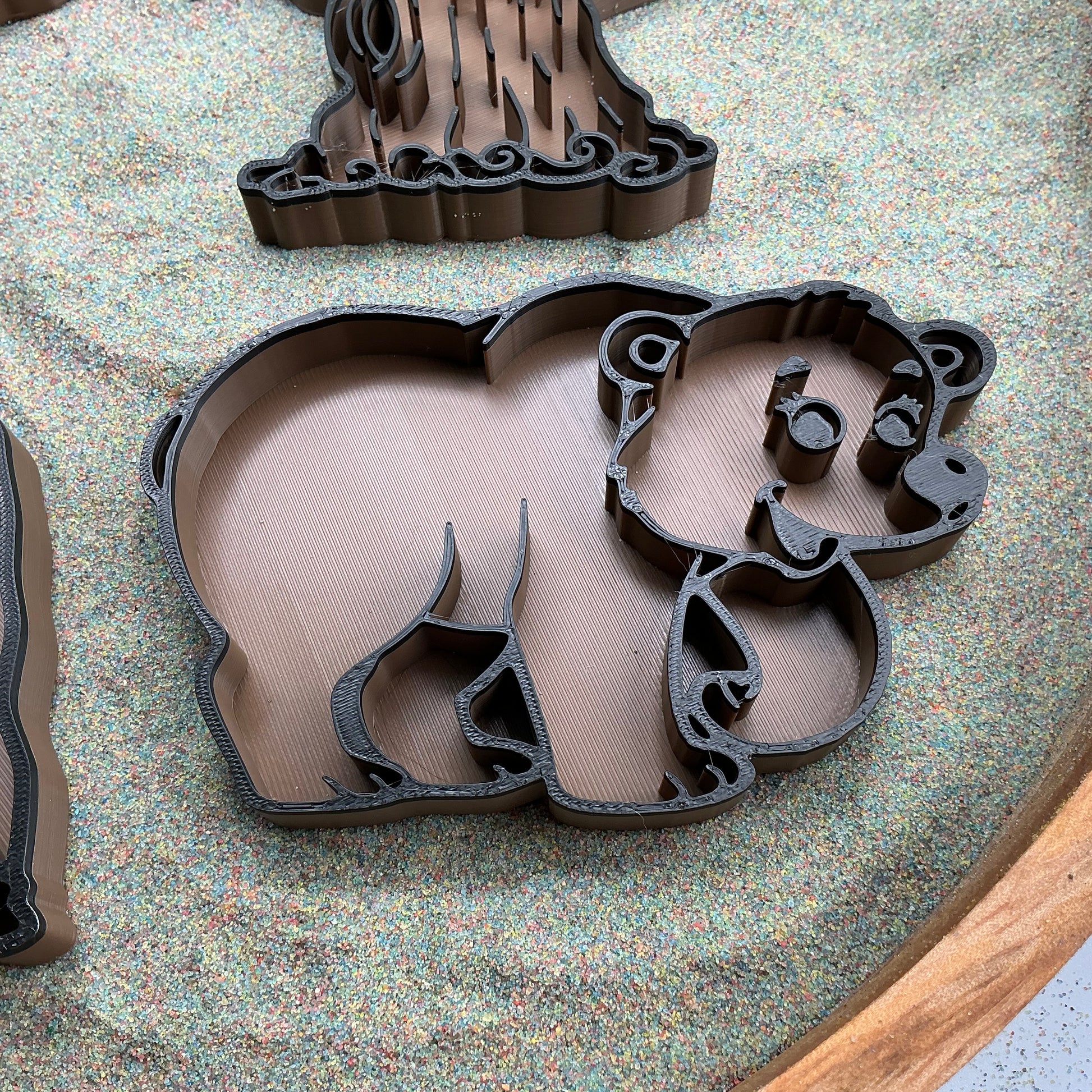 3D-printed bear theme sensory filling tray, 4-piece set for sand and rice tuff trays - perfect for bear hunt storytelling - view 6 of 13