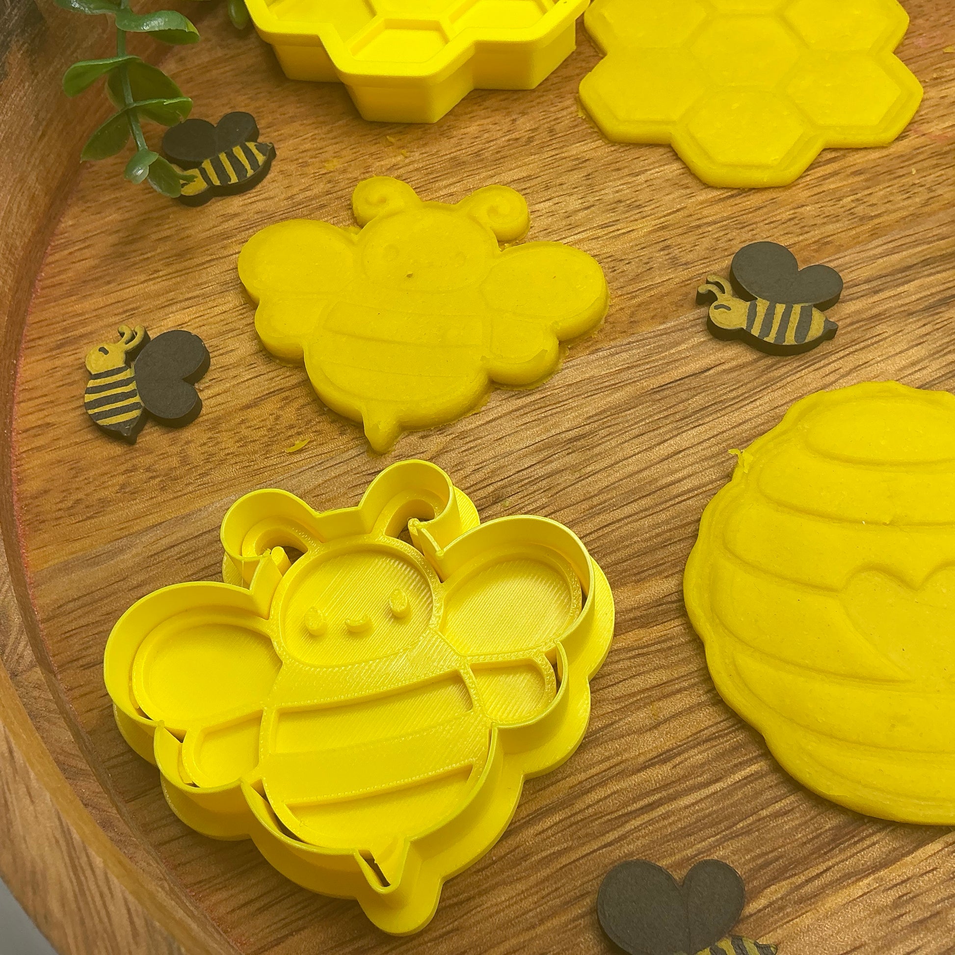 3D-printed bee theme play dough cookie cutter set - 4 piece with bee, beehive, honeycomb and flower - view 10 of 13