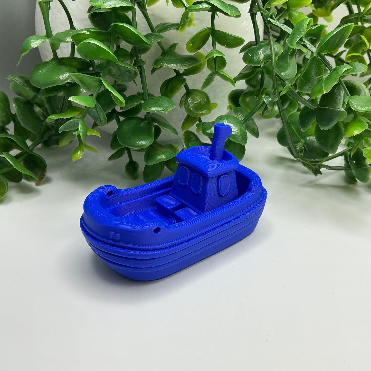 Boat Floating Bath Toy Tuff Tray Accessory Sensory Water Play - close-up detail
