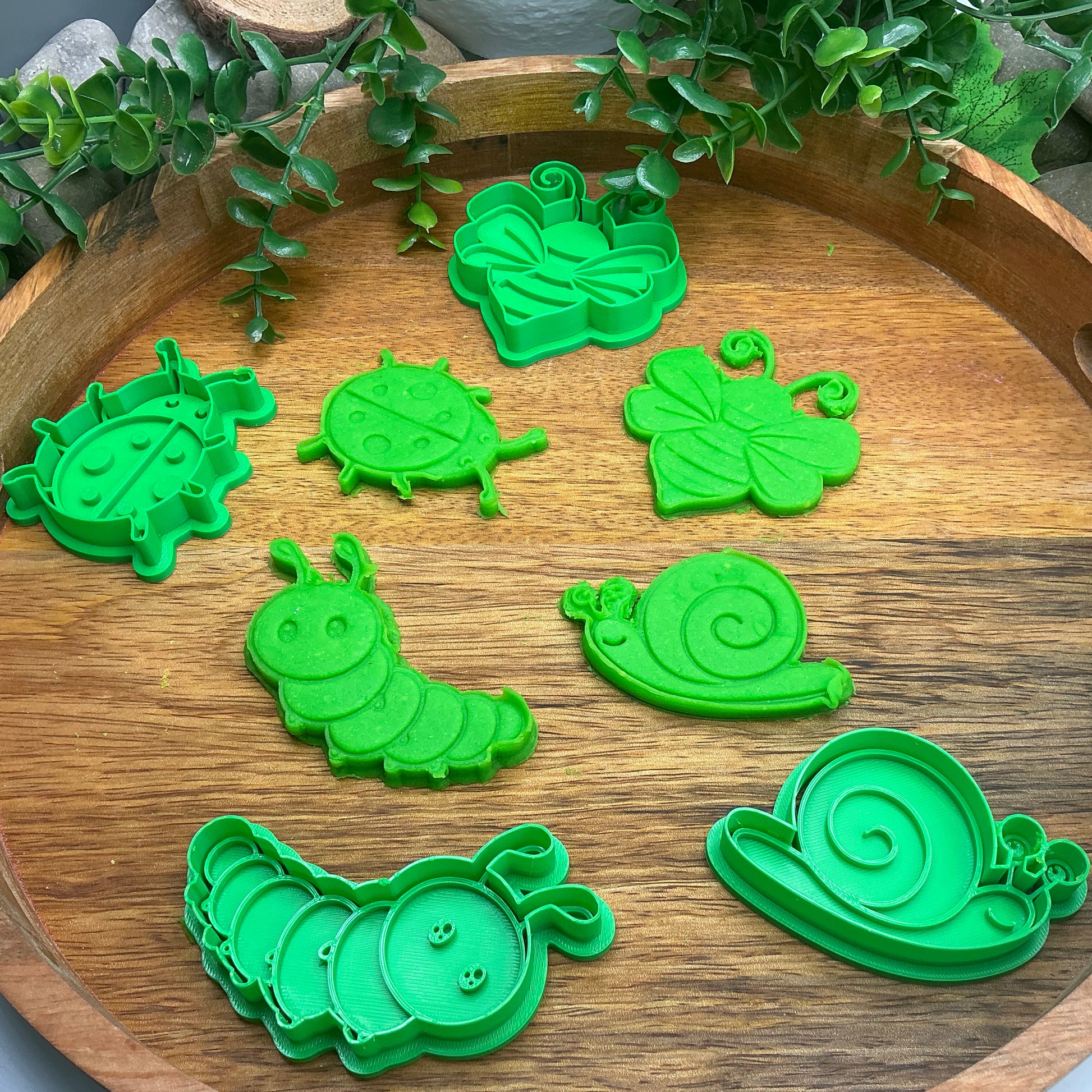 3D-printed garden spring insects play dough cookie cutter set - 4 piece with caterpillar, bee, ladybug and snail - view 10 of 15