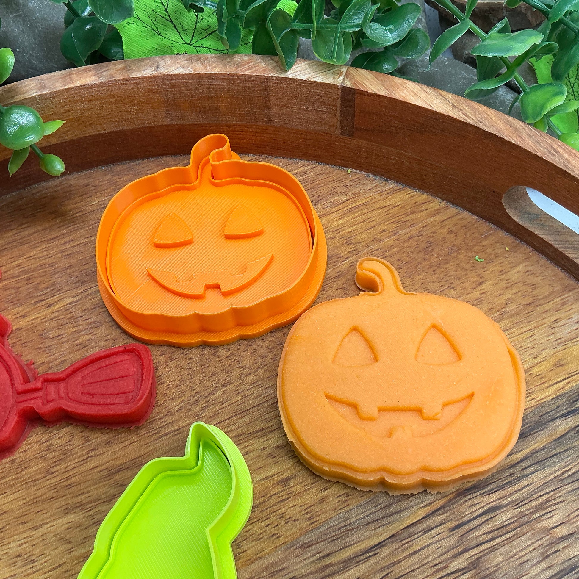 3D-printed witch Halloween play dough cookie cutter set - 4 piece (witch on broom, cauldron, hat and pumpkin) colour set A - view 8 of 13