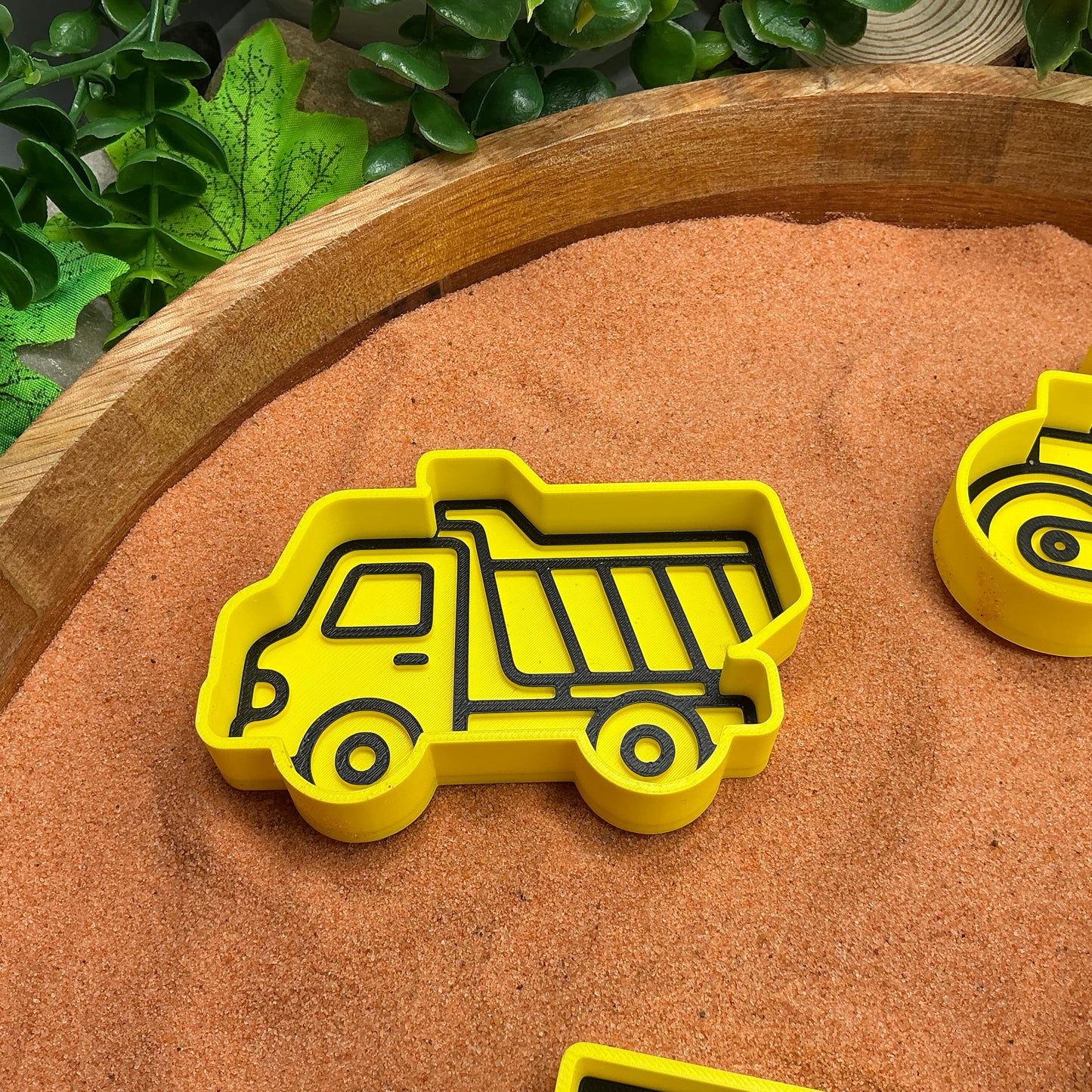 3D-printed construction vehicles sensory fill shape set - 4 piece colour set B for tuff trays and sandpits - view 13 of 14