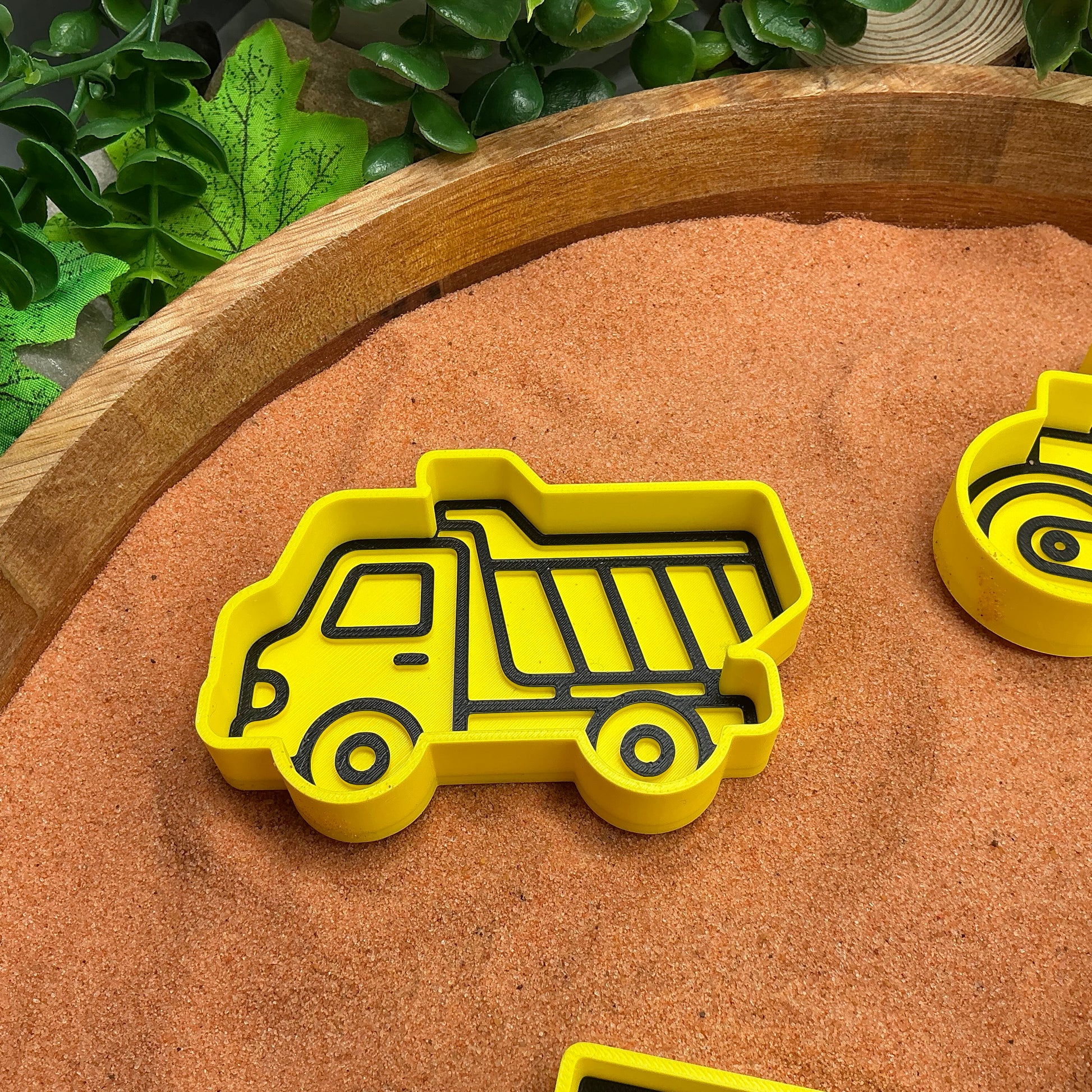 3D-printed construction vehicles sensory fill shape set - 4 piece colour set B for tuff trays and sandpits - view 13 of 14
