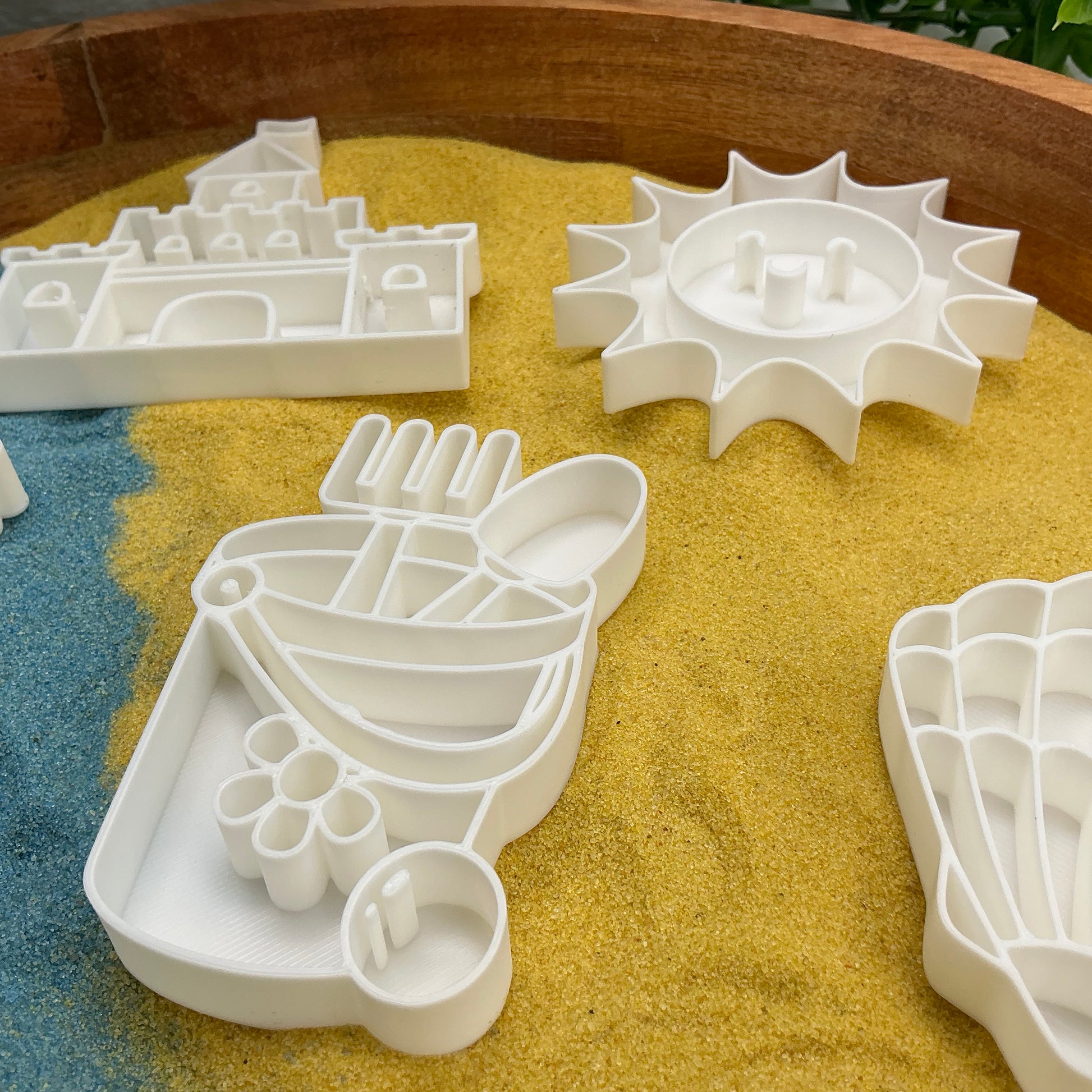 3D-printed beach holiday sensory filling tray, 8-piece set with sun, sandcastle, boat, duck, shells, ball, bucket and spade - view 8 of 12