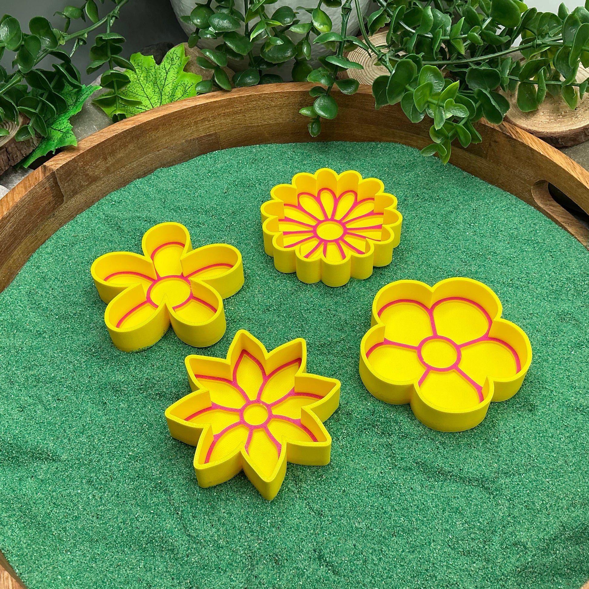 3D-printed flower sensory fill shape set - 4 piece for tuff trays, sandpits and garden play - view 7 of 9