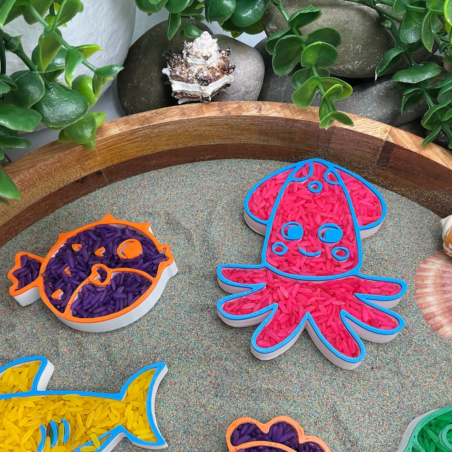 3D-printed underwater sea animals sensory filling tray, 8-piece set for sand and rice tuff trays - view 9 of 10