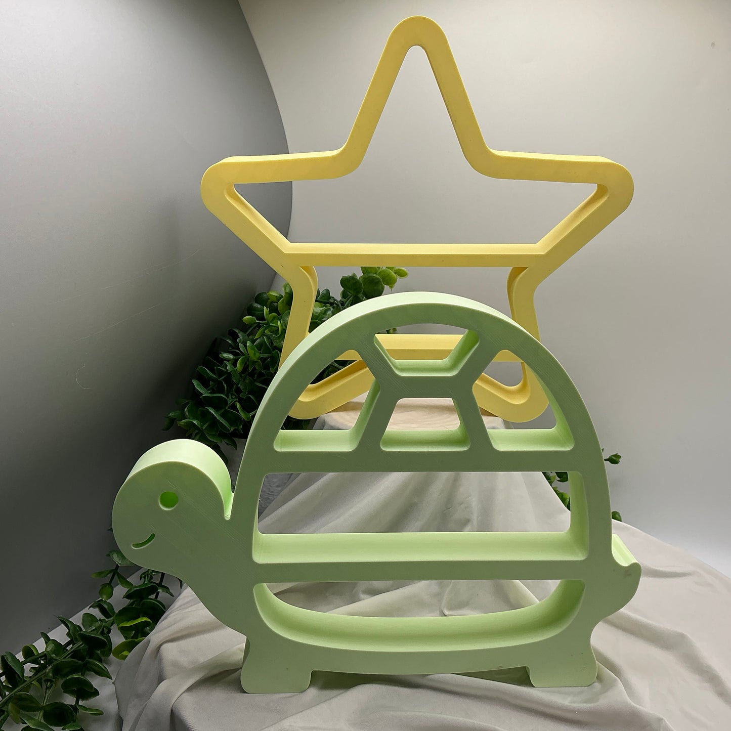 Set of two table top mini shelves star & turtle bedroom decoration