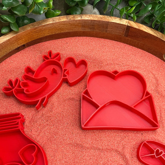 3D-printed love fill shapes sensory filling tray, 5-piece heart-themed set for sand and rice tuff trays - view 2 of 13