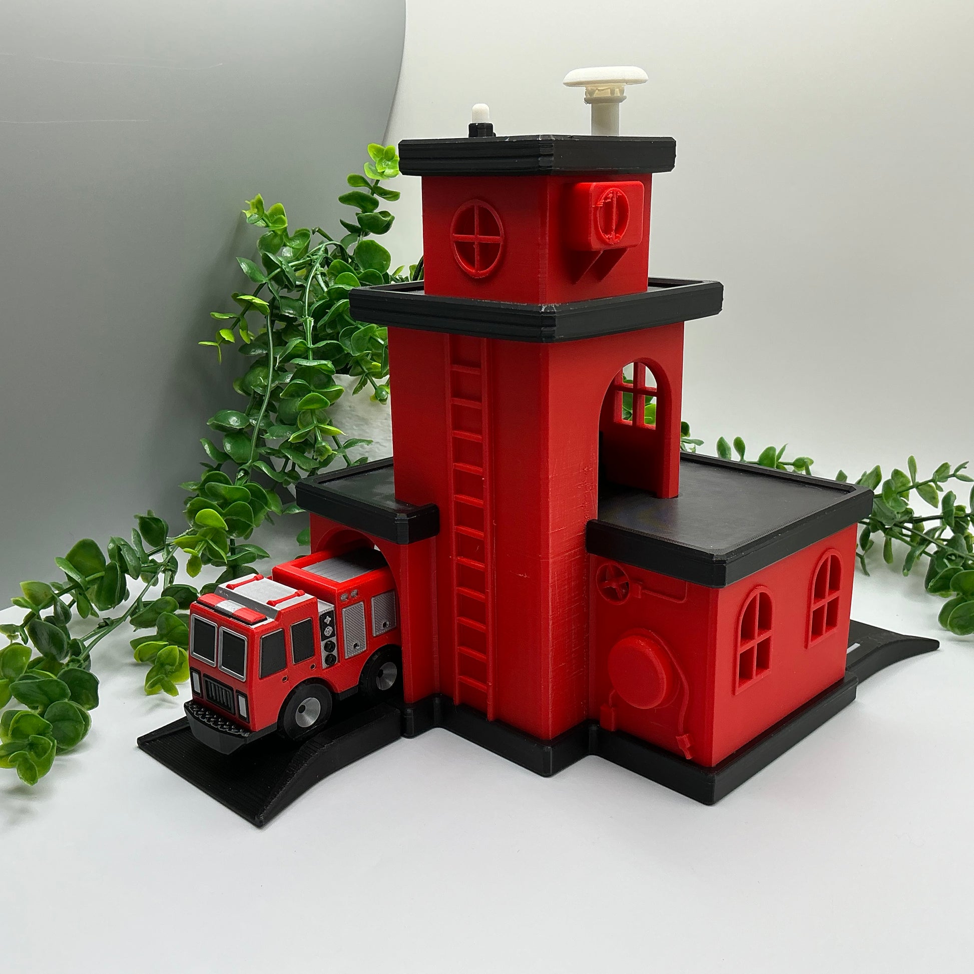 3D printed fire station playset, wooden train track compatible - image 2