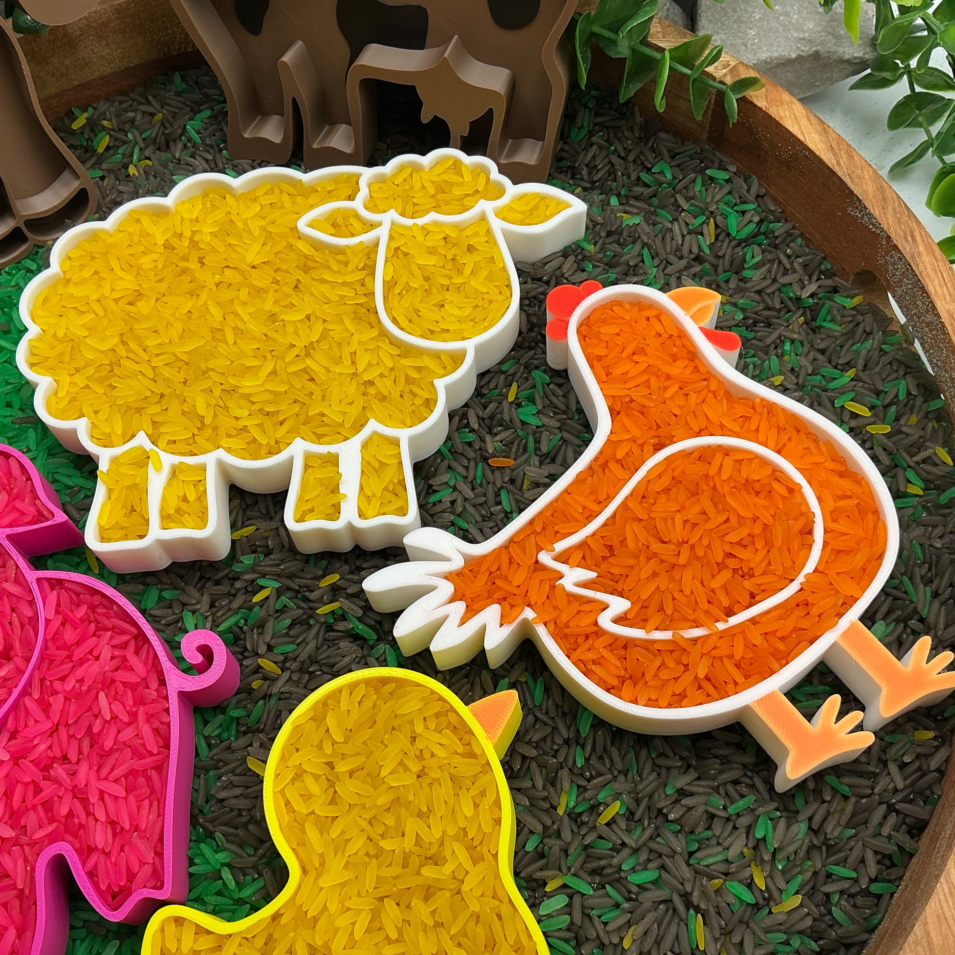 3D-printed farm animals sensory filling tray 6-piece set - pig, sheep, chick, chicken, cow and horse - view 9 of 15