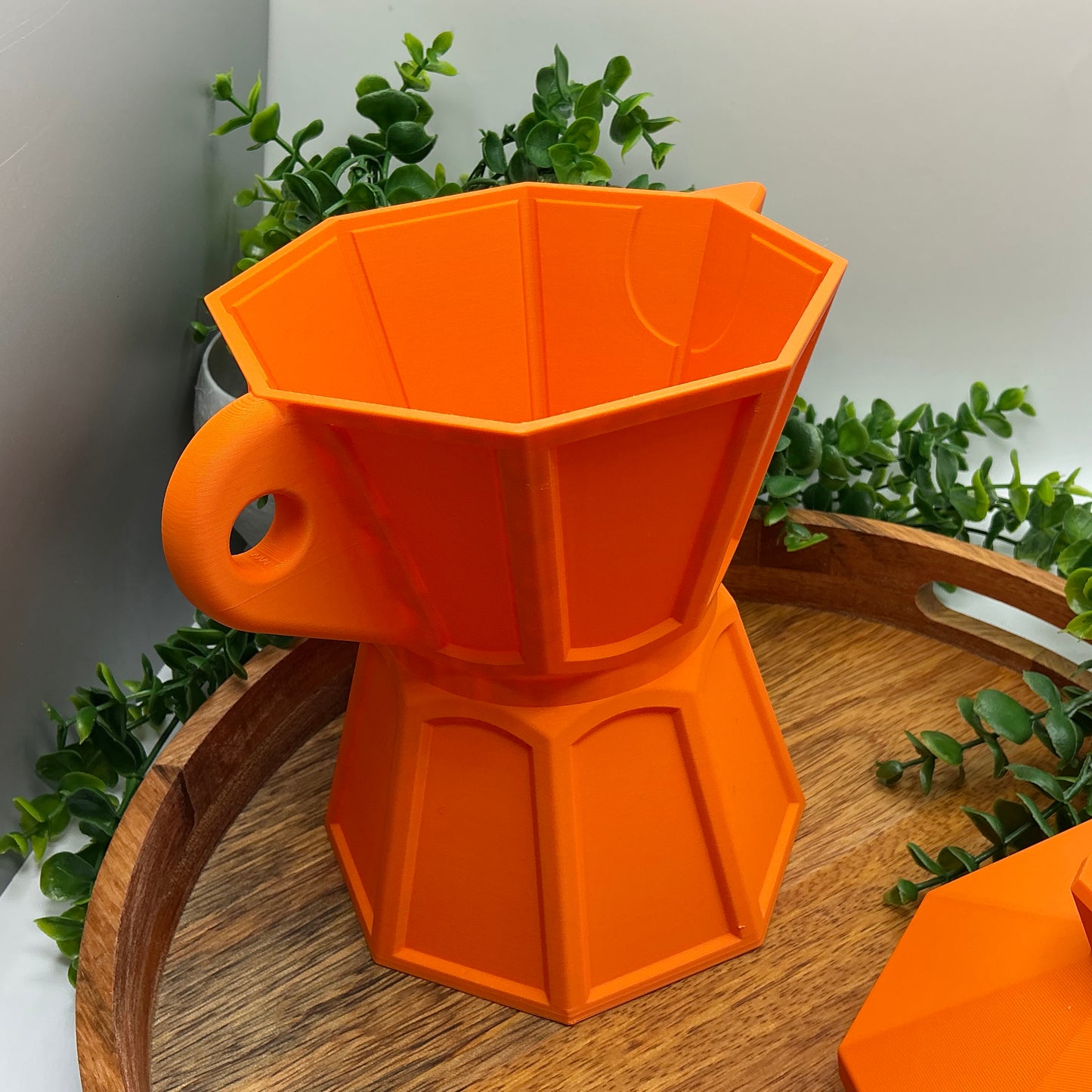 Large Coffee Maker Pot - close-up detail