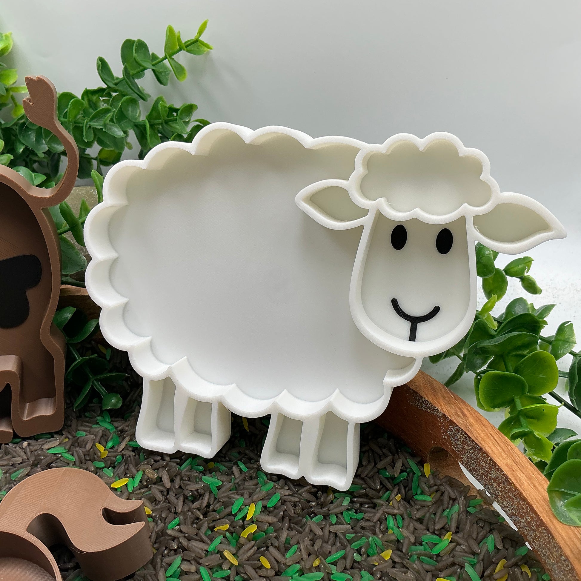 3D-printed farm animals sensory filling tray 6-piece set - pig, sheep, chick, chicken, cow and horse - view 2 of 15