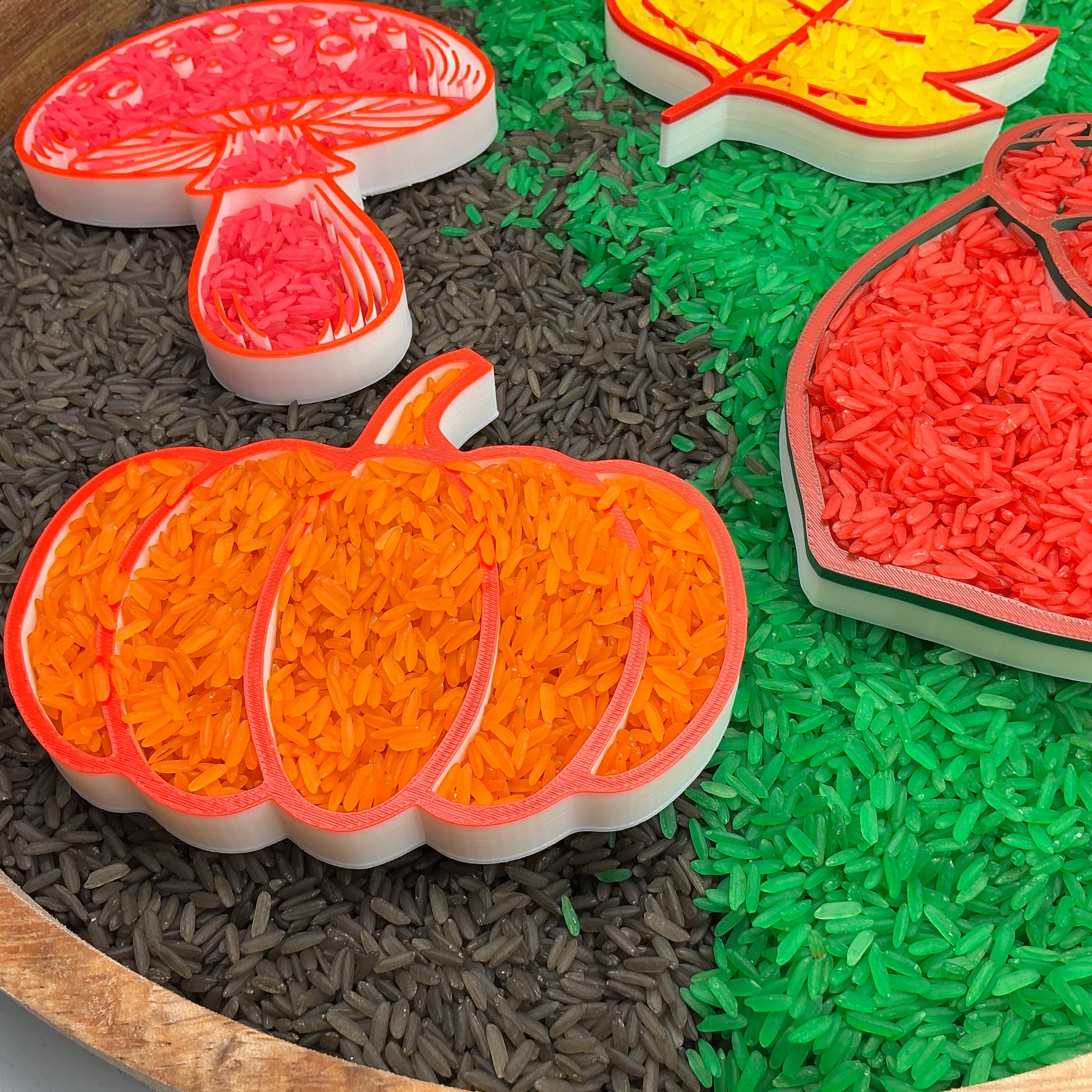 3D-printed autumn sensory filling tray, 4-piece set with acorn, mushroom, pumpkin and leaf - view 5 of 12