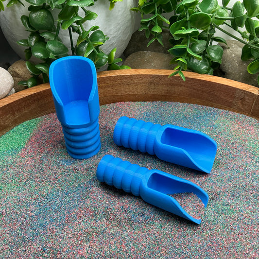 3D-printed children's sand play scoop set - 3 piece with small, medium and large scoops, choose from six colours - view 3 of 8