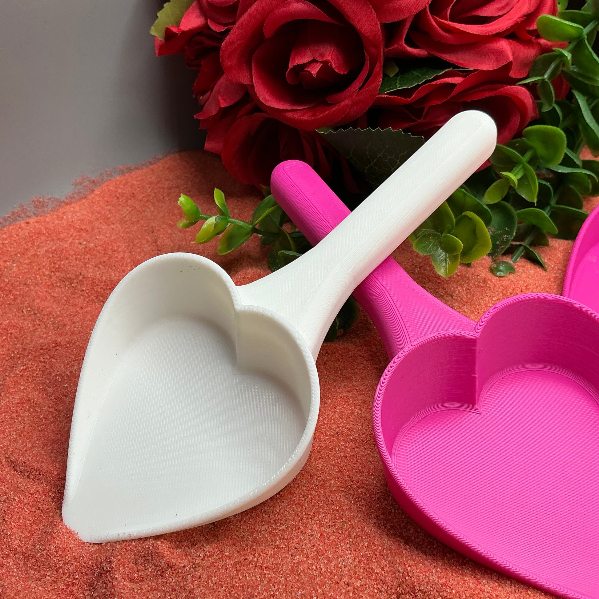 Heart Scoops 4 x Piece Eco-Friendly 3D Printed Toy Sensory Play Scoop for Rice,  - View 9