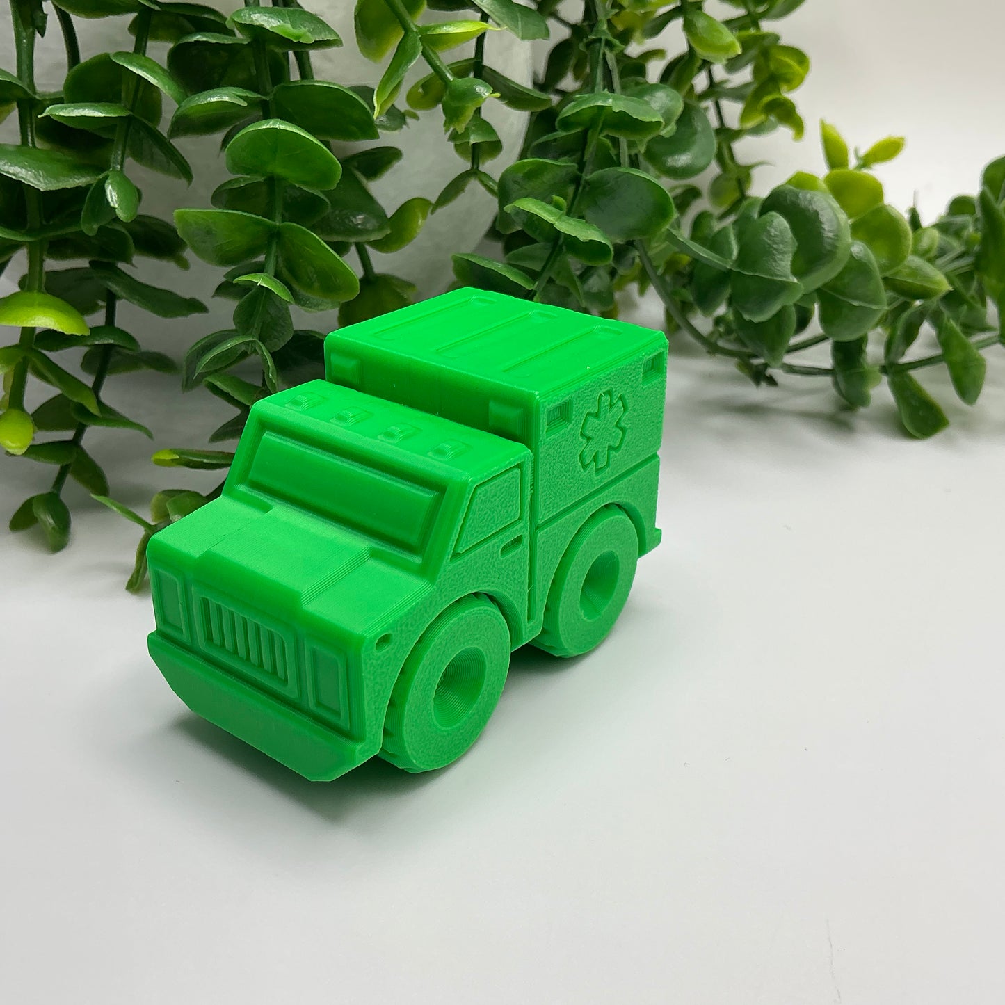 Ambulance Emergency Rescue Vehicle, & Durable - showing texture