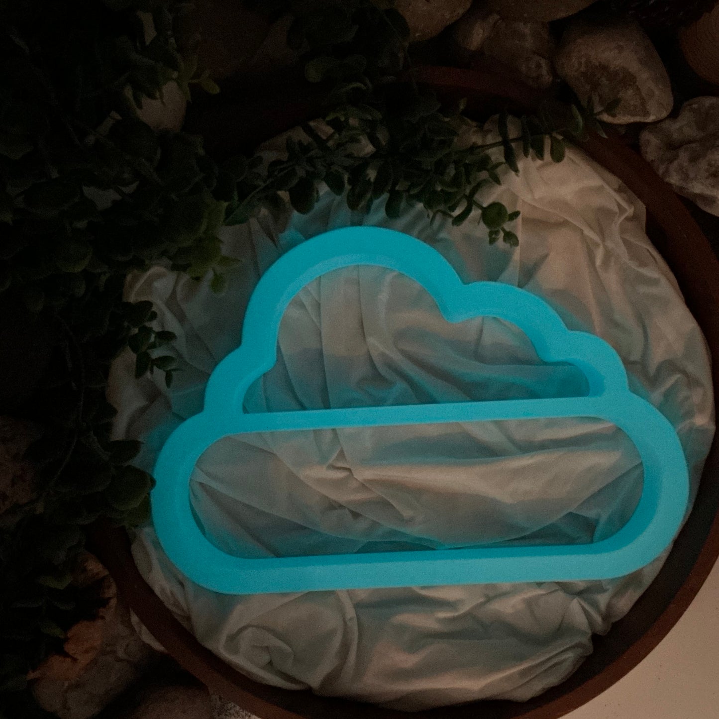 Set of two table top mini shelves star & cloud glow in the dark