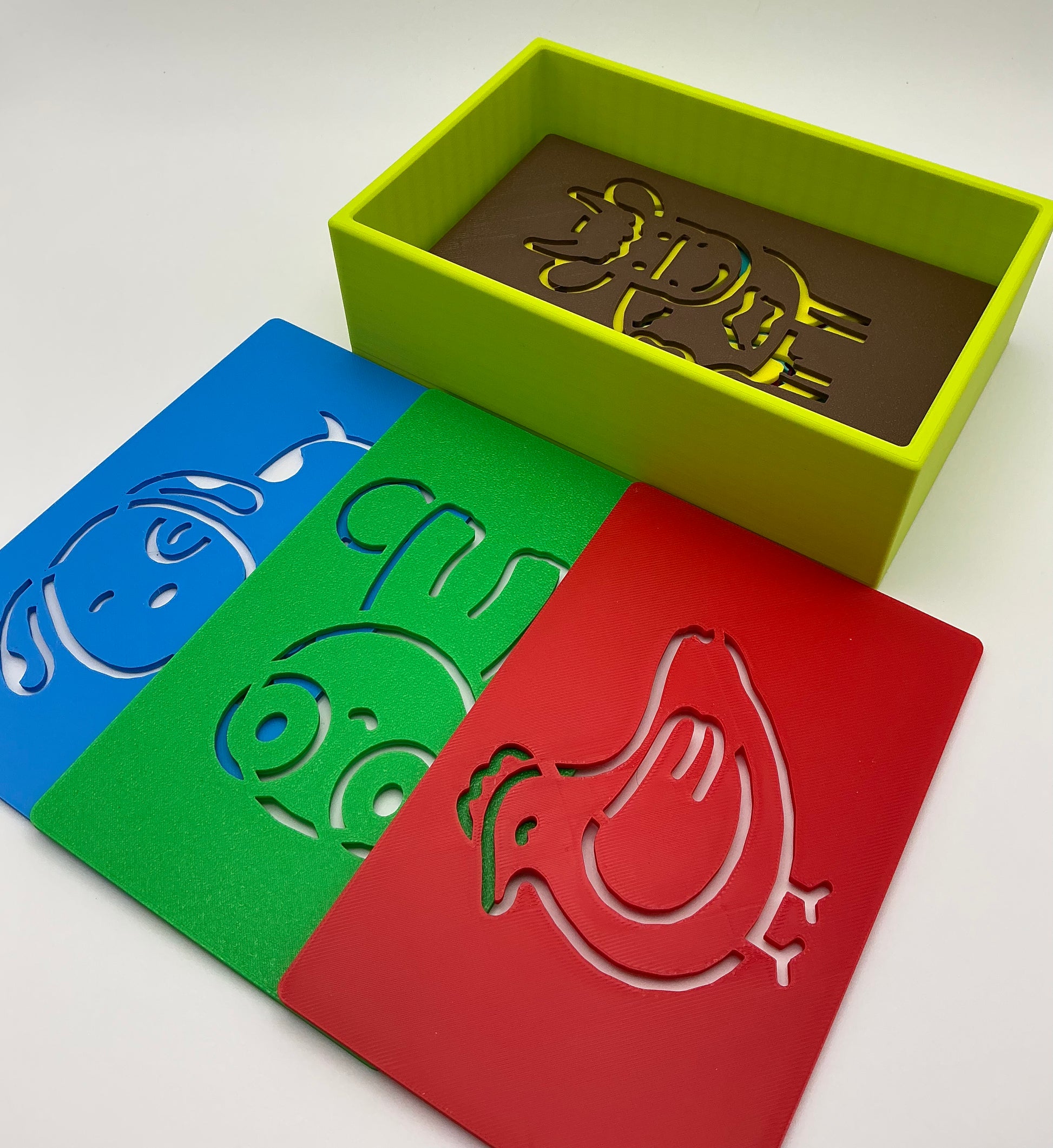 10-Piece Farm Animal Stencil Set with Storage Box Eco-Friendly 3D Printed Kids A - Detail Shot