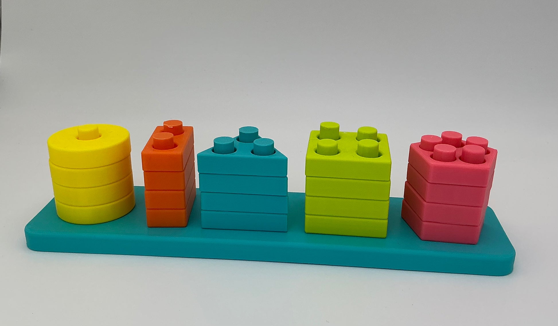 Children's 3D Printed Shape Jigsaw Pegged Puzzle Stacker Eco Friendly Shape Sort - Detail Shot